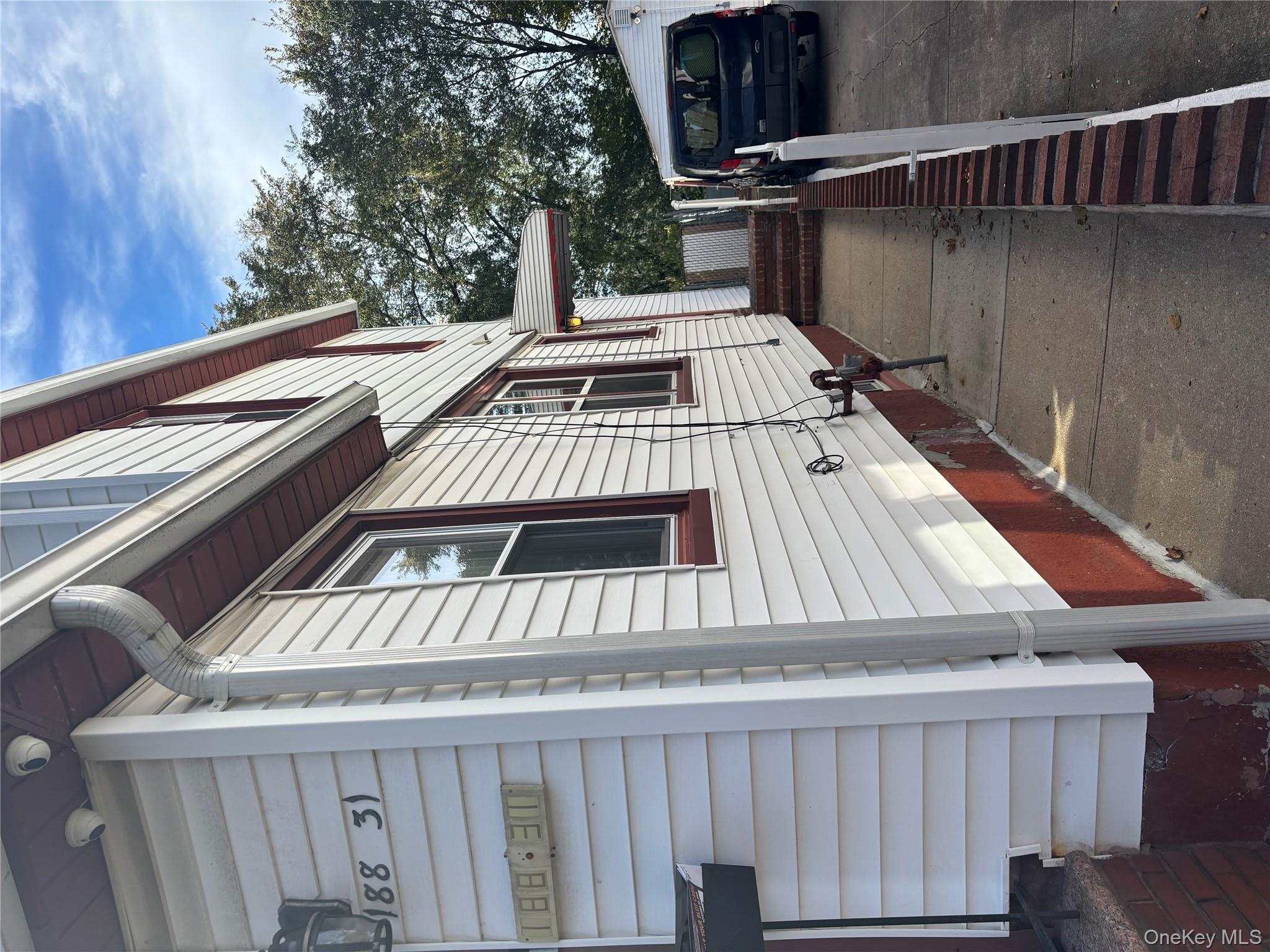 #5 photo, 188-31 Jordan Avenue, Saint Albans , NY 11412