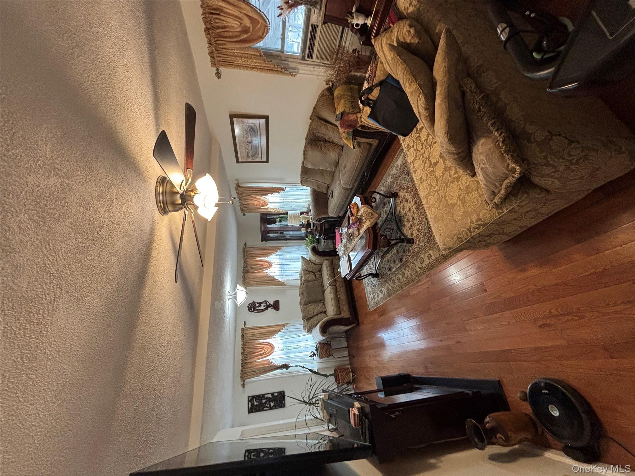 #6 photo, 188-31 Jordan Avenue, Saint Albans , NY 11412