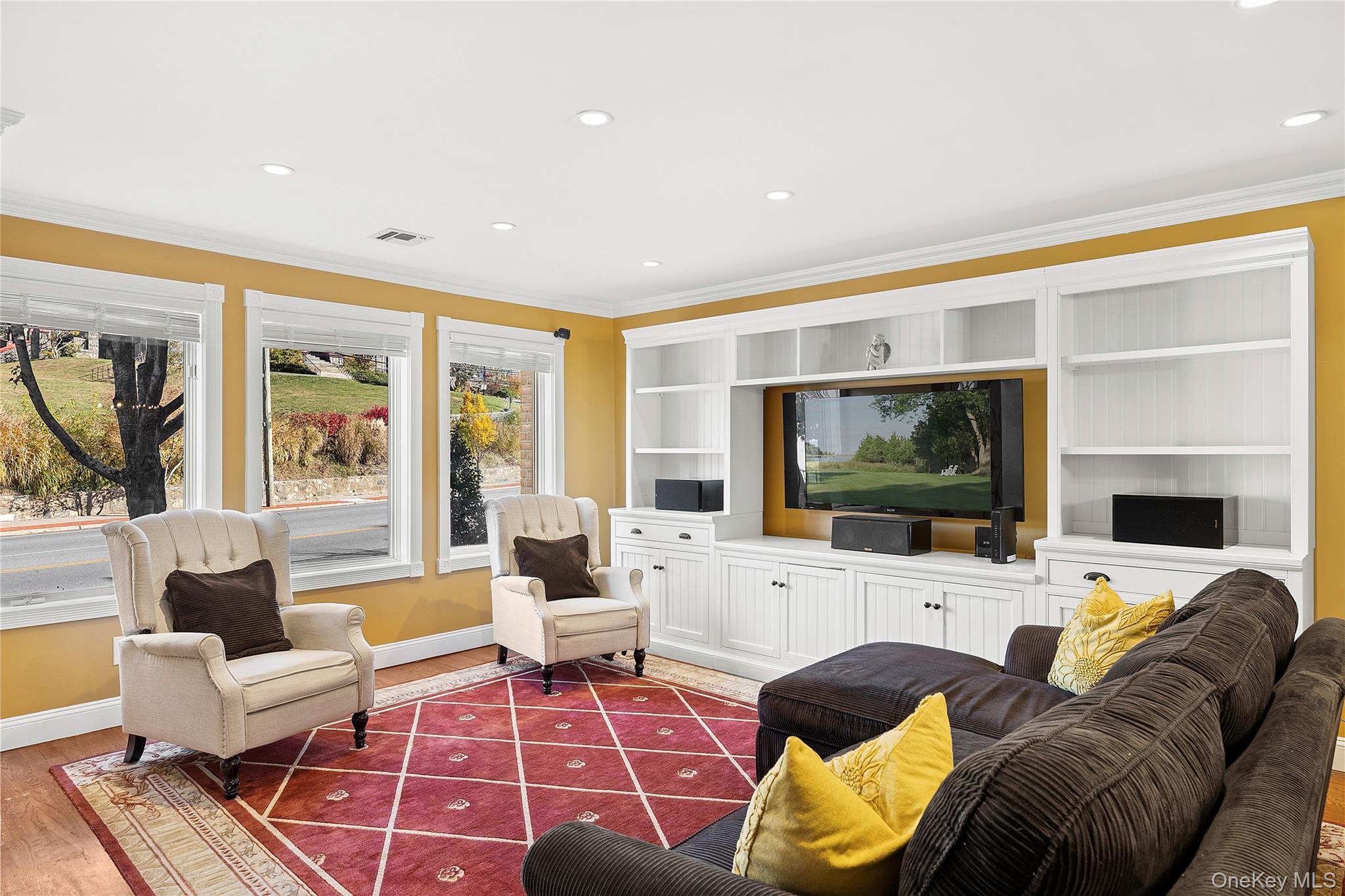 #4 photo, 230 Glen Street, Glen Cove , NY 11542