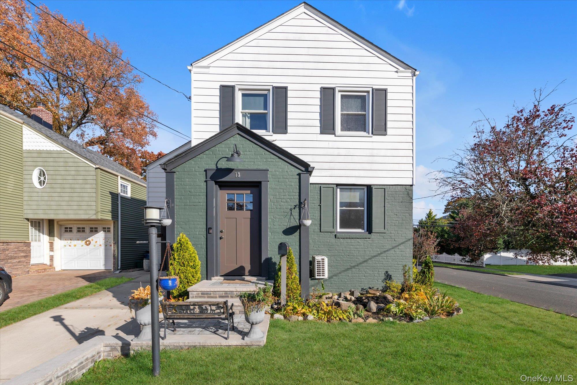 #1 photo, 13 Gotham Street, Valley Stream , NY 11581