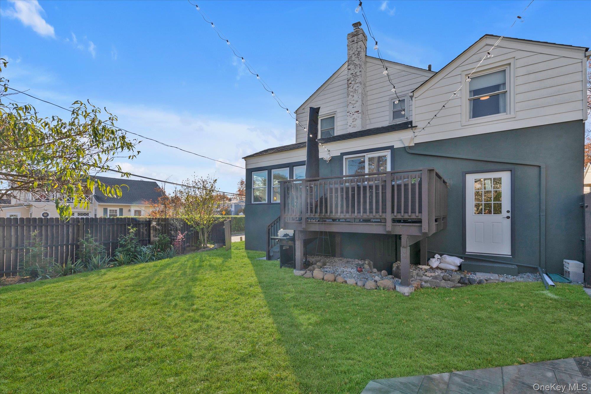 #18 photo, 13 Gotham Street, Valley Stream , NY 11581