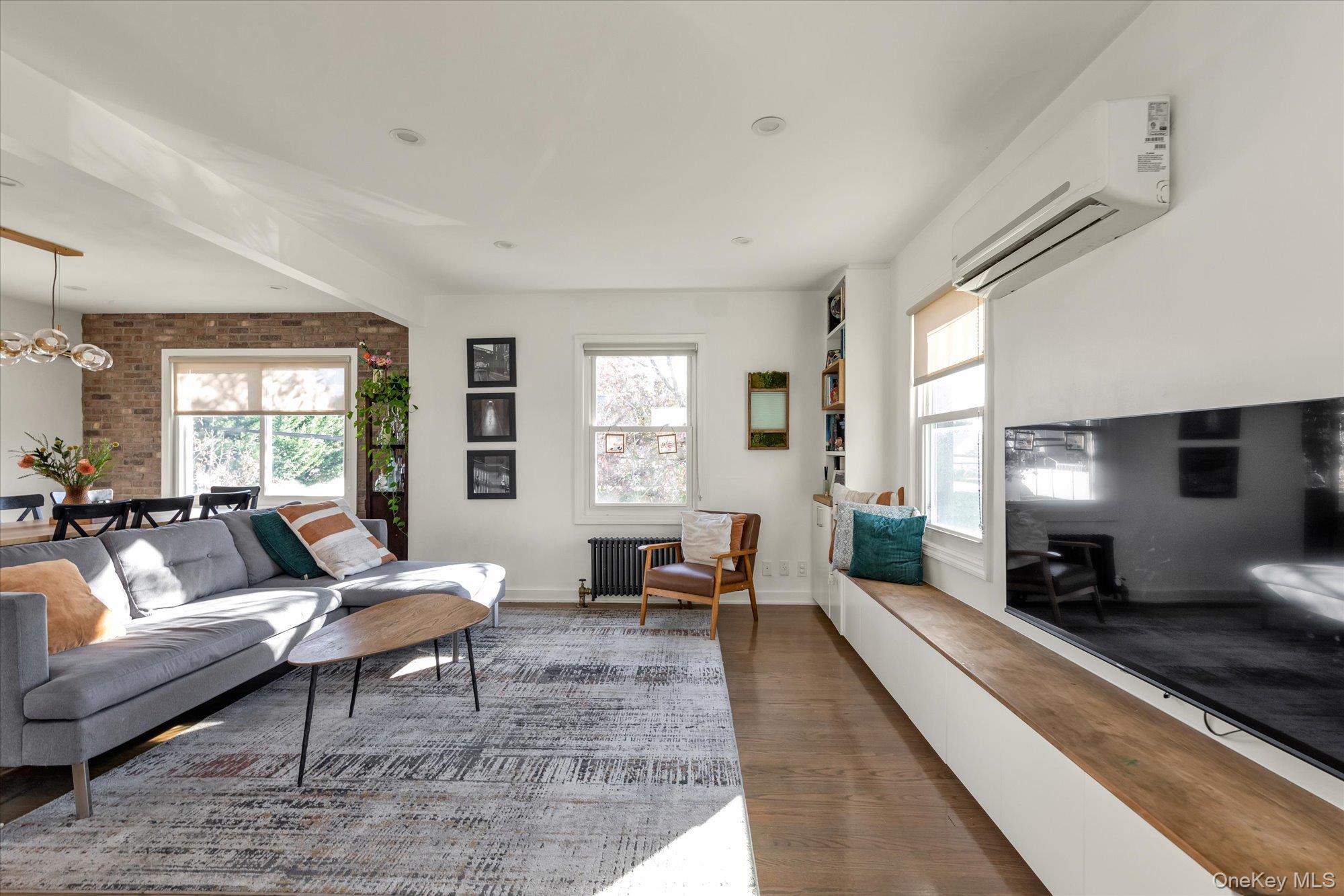 #3 photo, 13 Gotham Street, Valley Stream , NY 11581