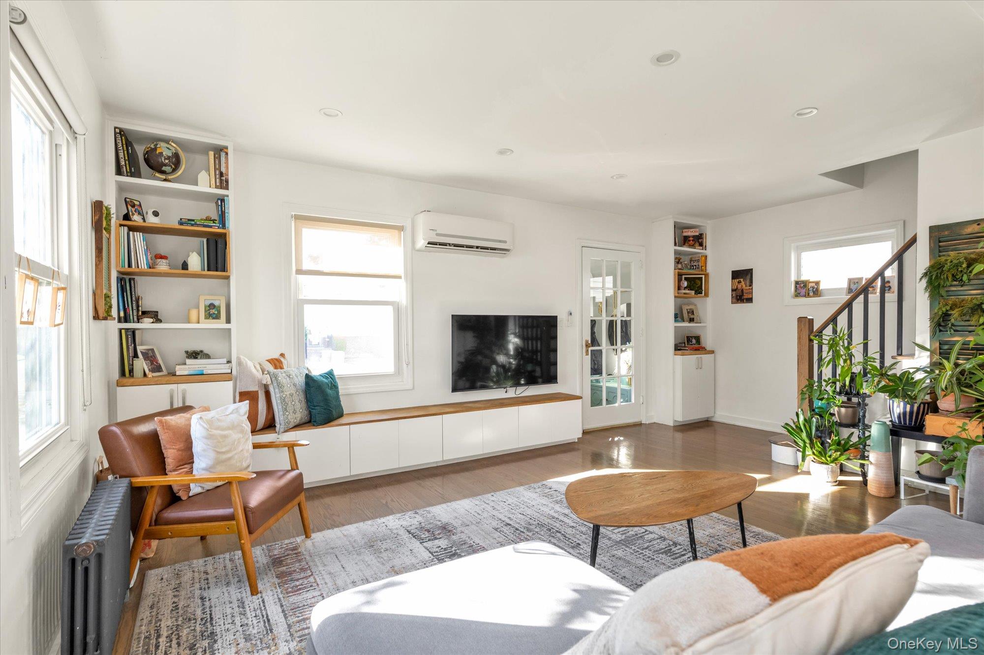 #4 photo, 13 Gotham Street, Valley Stream , NY 11581