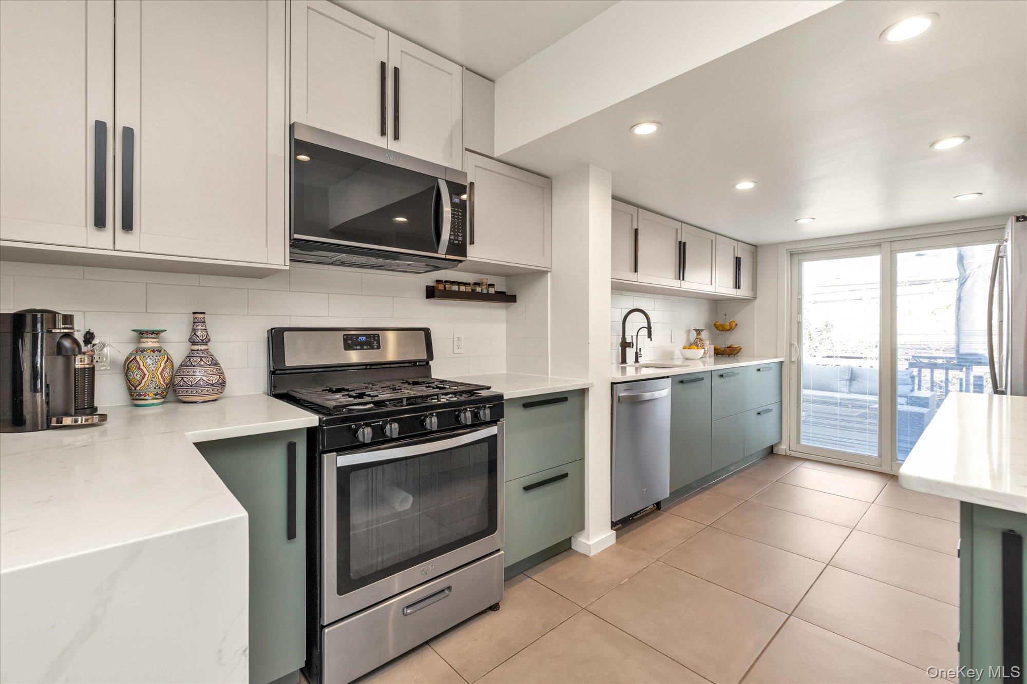 #7 photo, 13 Gotham Street, Valley Stream , NY 11581