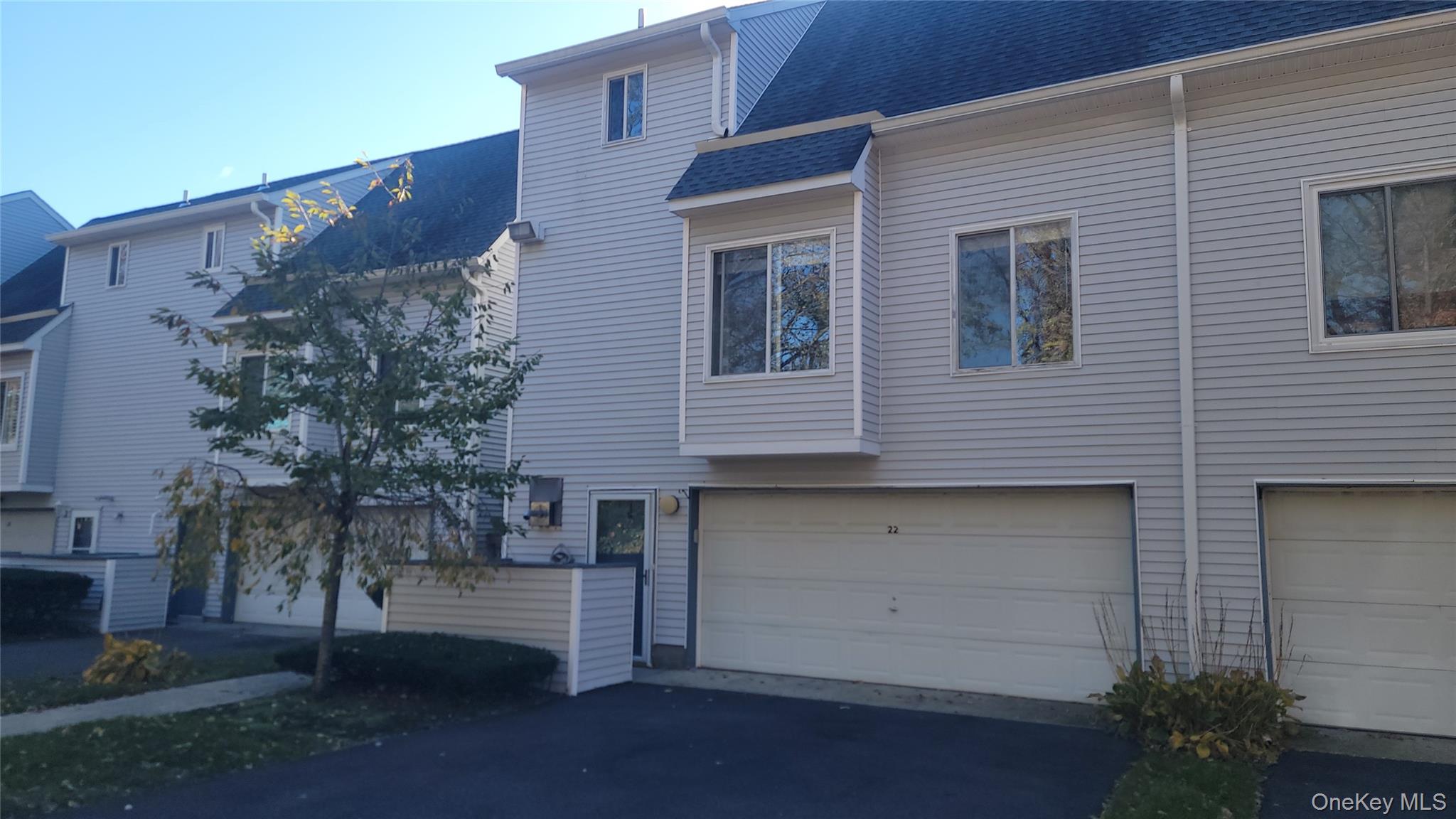 #1 photo, 3522 Gibbs Road, Coram , NY 11727