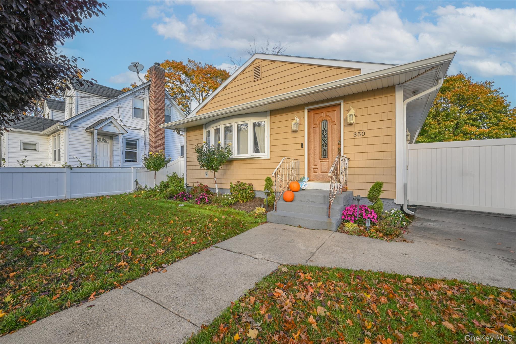 #15 photo, 350 Sheridan Street, Westbury , NY 11590