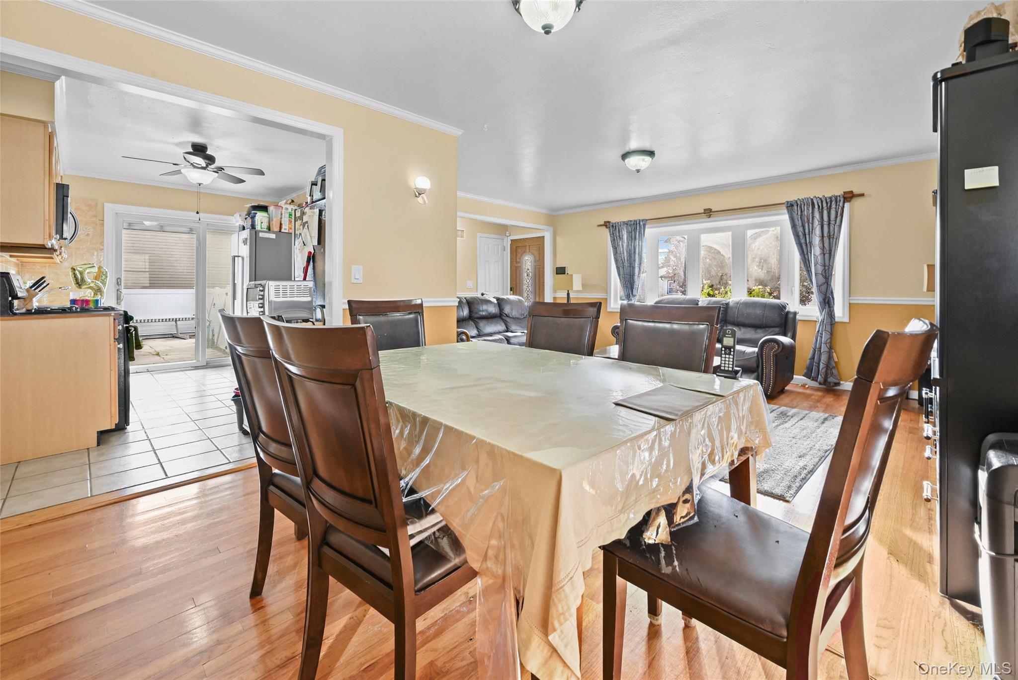 #5 photo, 350 Sheridan Street, Westbury , NY 11590