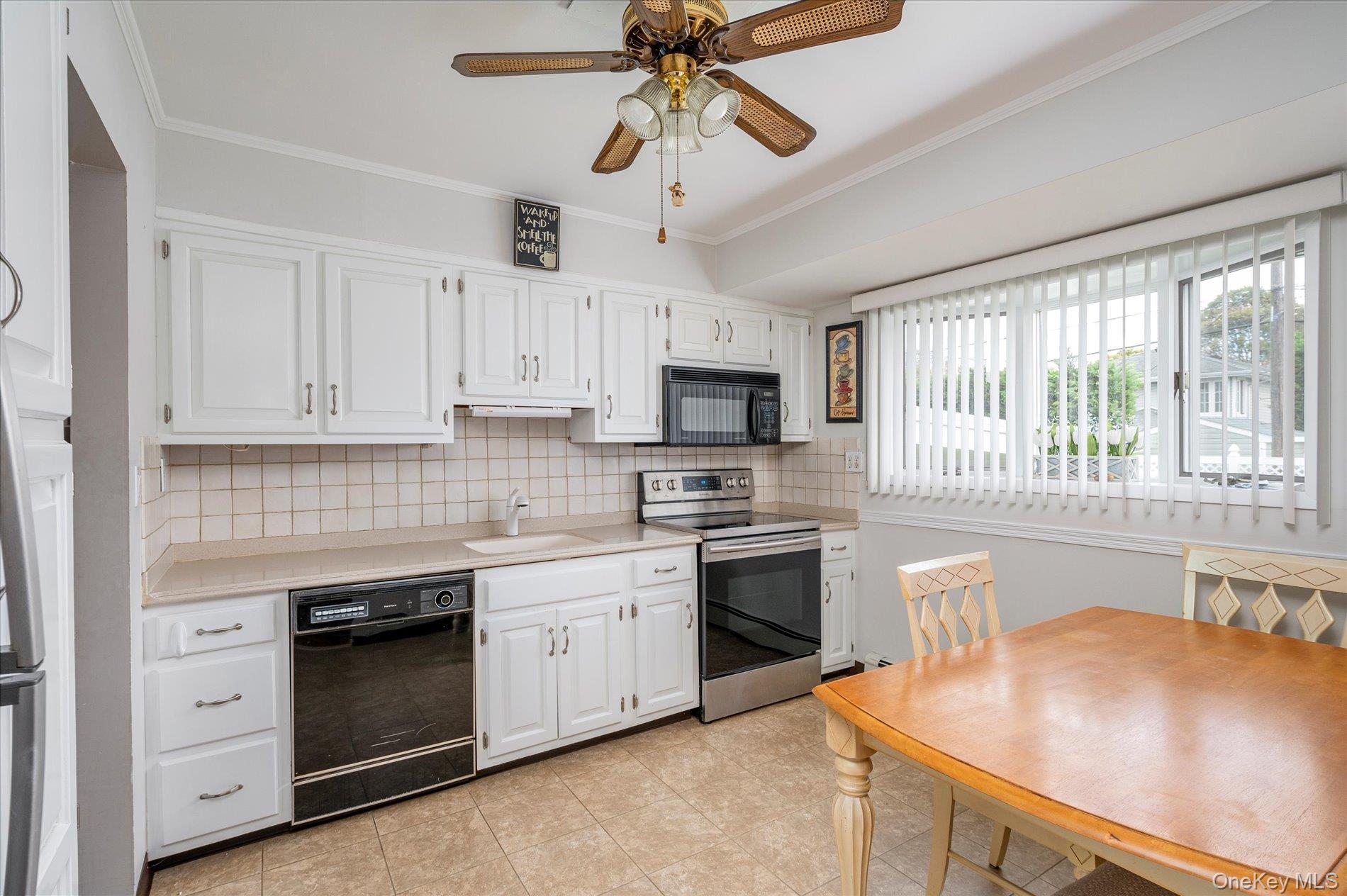 #8 photo, 6 David Drive, Farmingdale , NY 11735