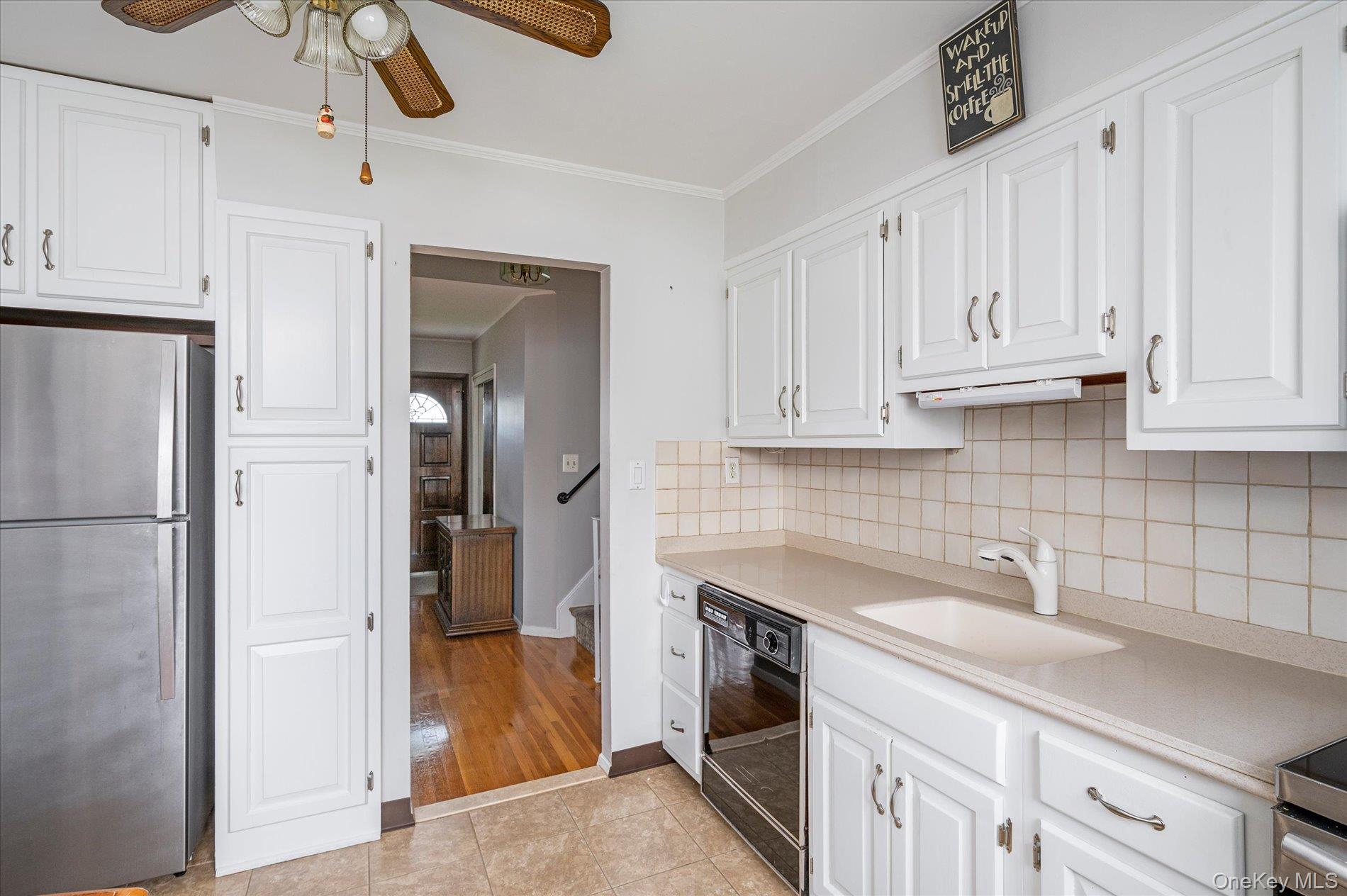 #9 photo, 6 David Drive, Farmingdale , NY 11735