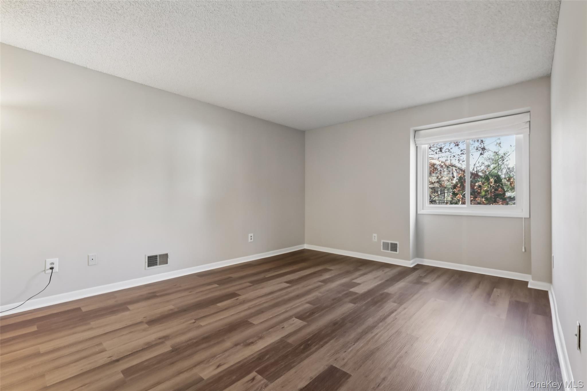 #16 photo, 25 Vista Drive, Nanuet , NY 10954