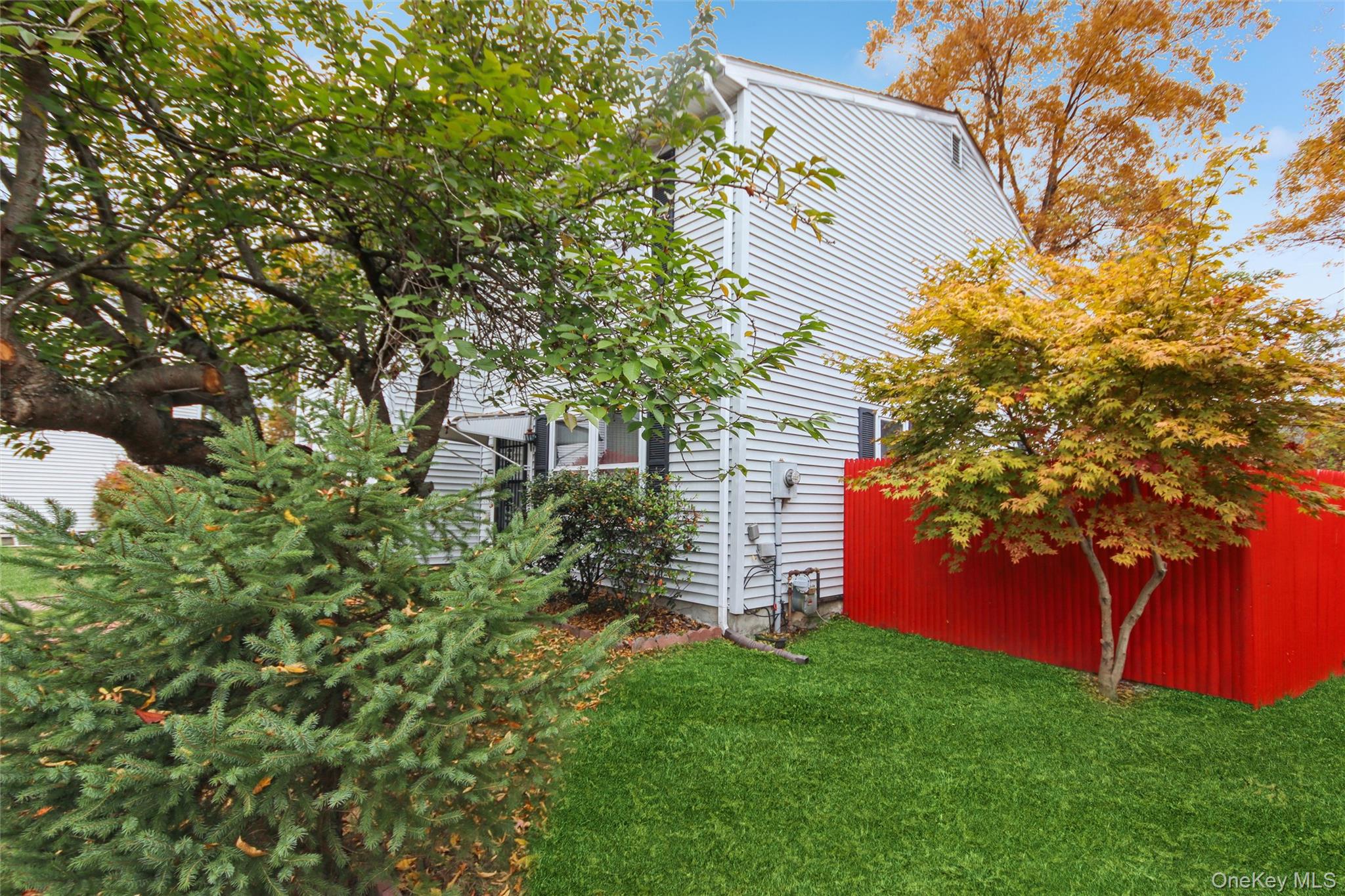 #3 photo, 24 Greenhouse Lane, Poughkeepsie , NY 12603