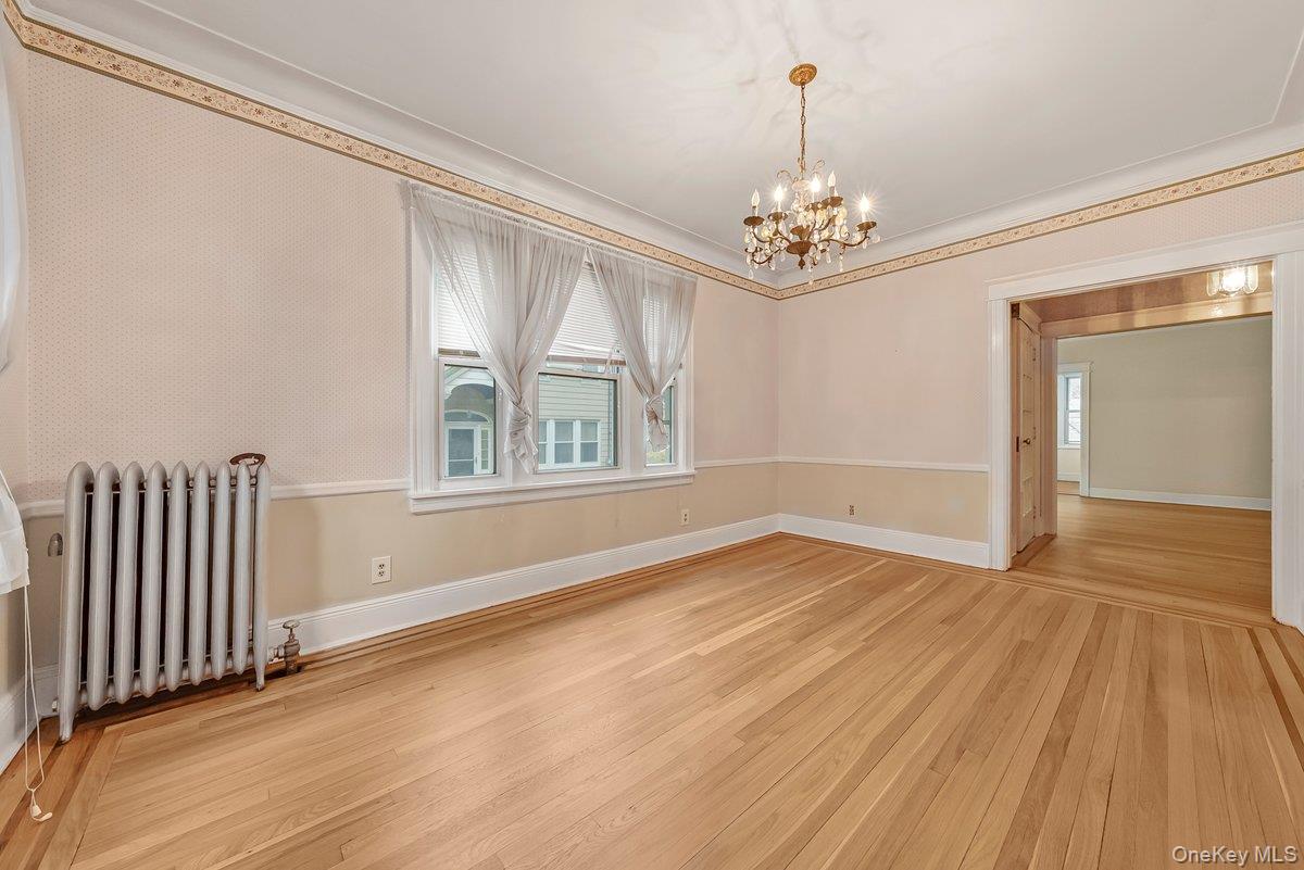 #11 photo, 215 East 235th Street, Bronx , NY 10470