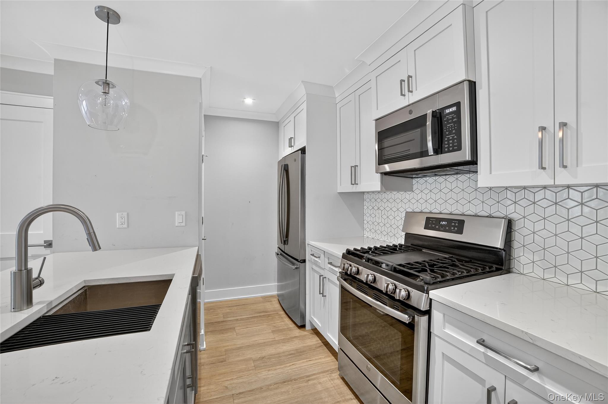 #7 photo, 470 Main Street, Armonk , NY 10504