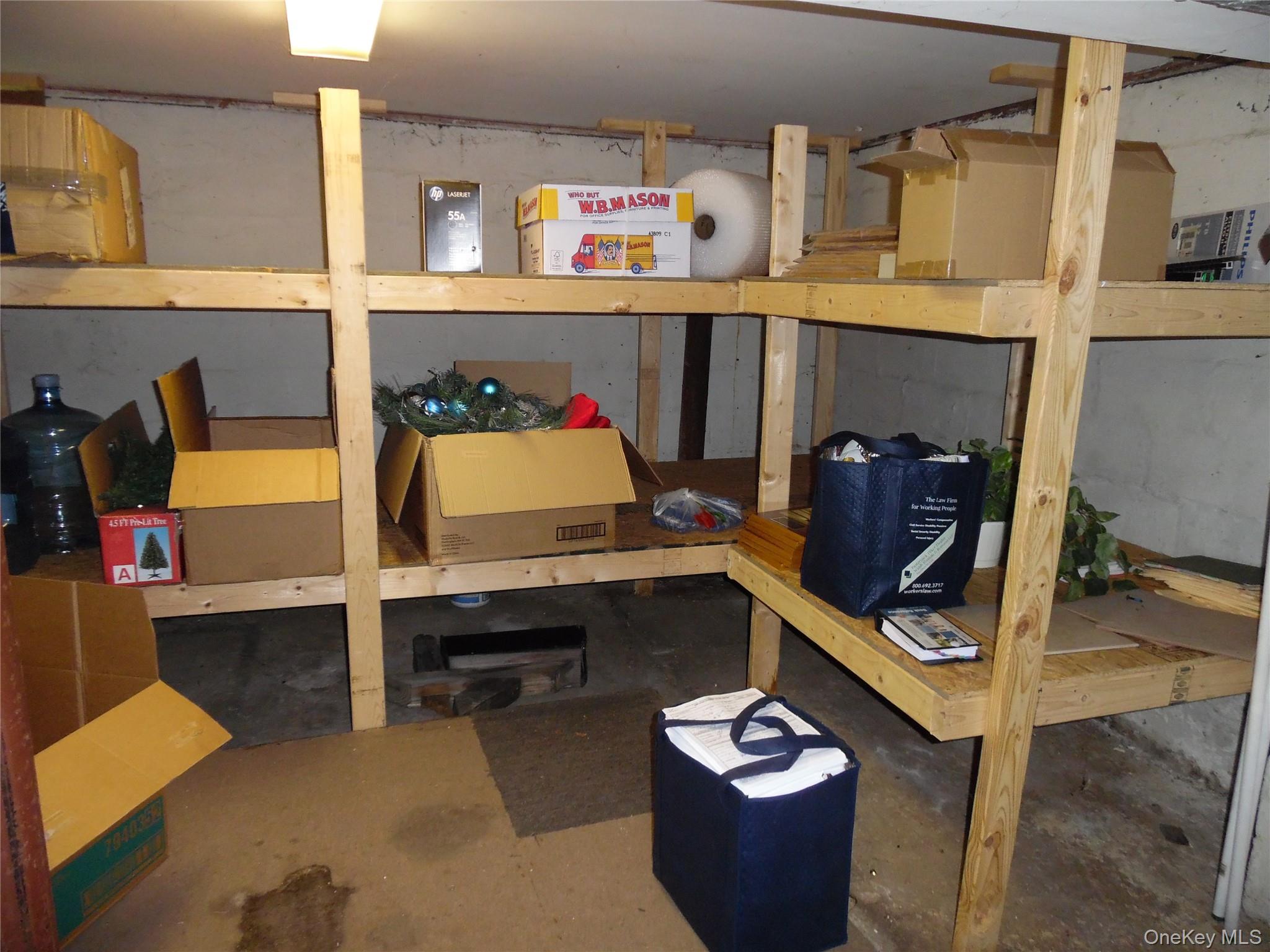 #20 photo, 401 East Main Street, Middletown , NY 10940