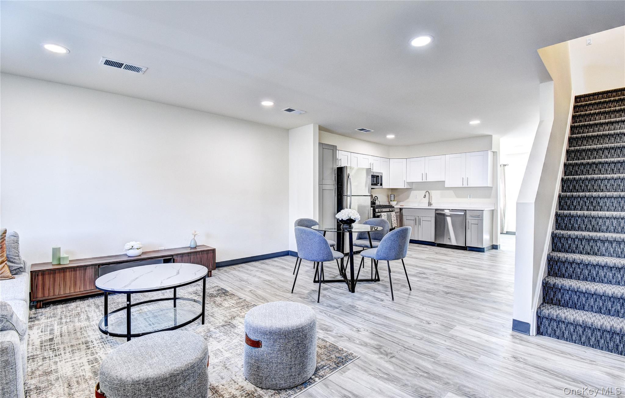 #7 photo, 39 LEVY Place, Saugerties , NY 12477