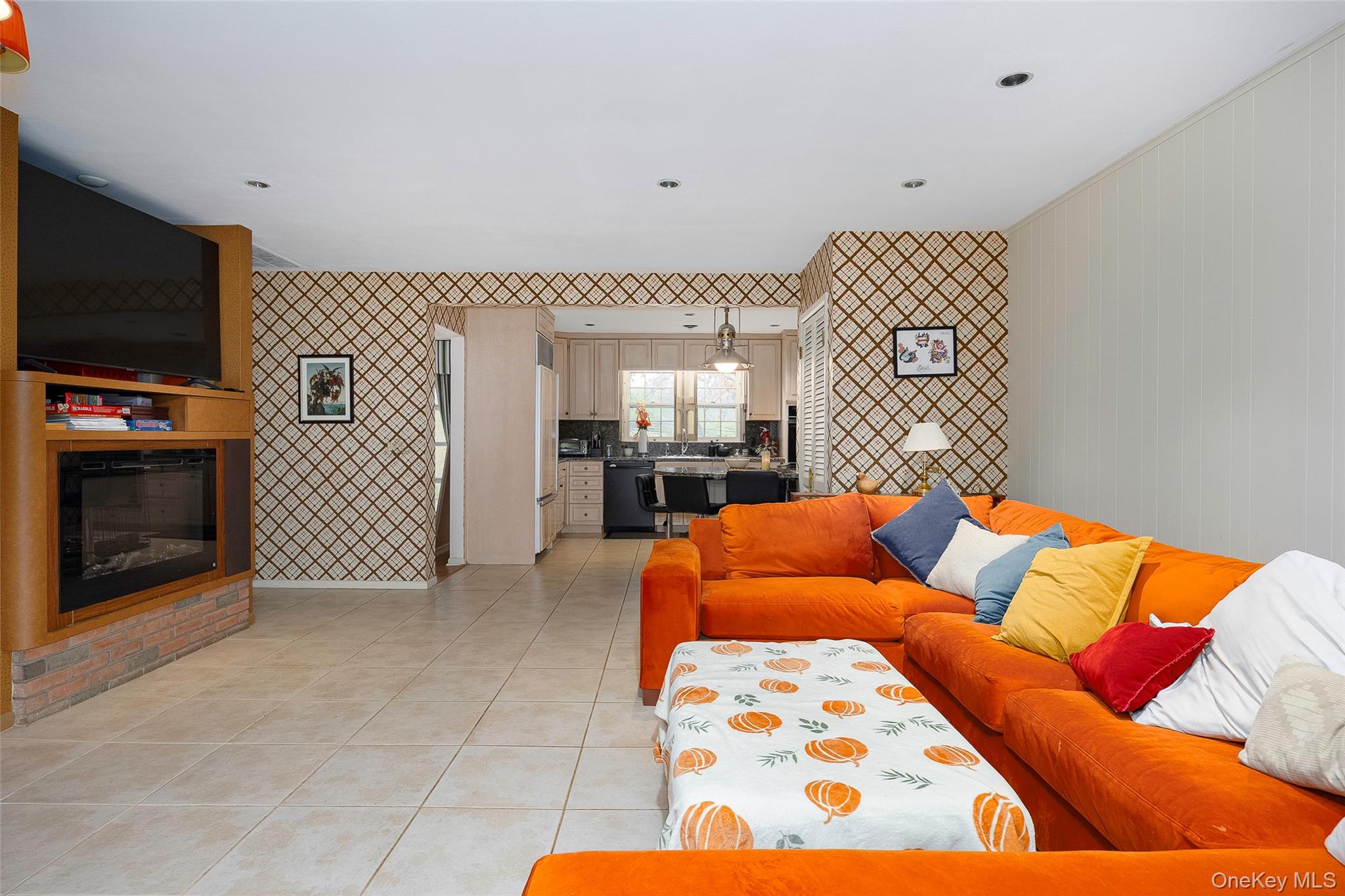 #13 photo, 21 Walnut Hill Road, Poughkeepsie , NY 12603