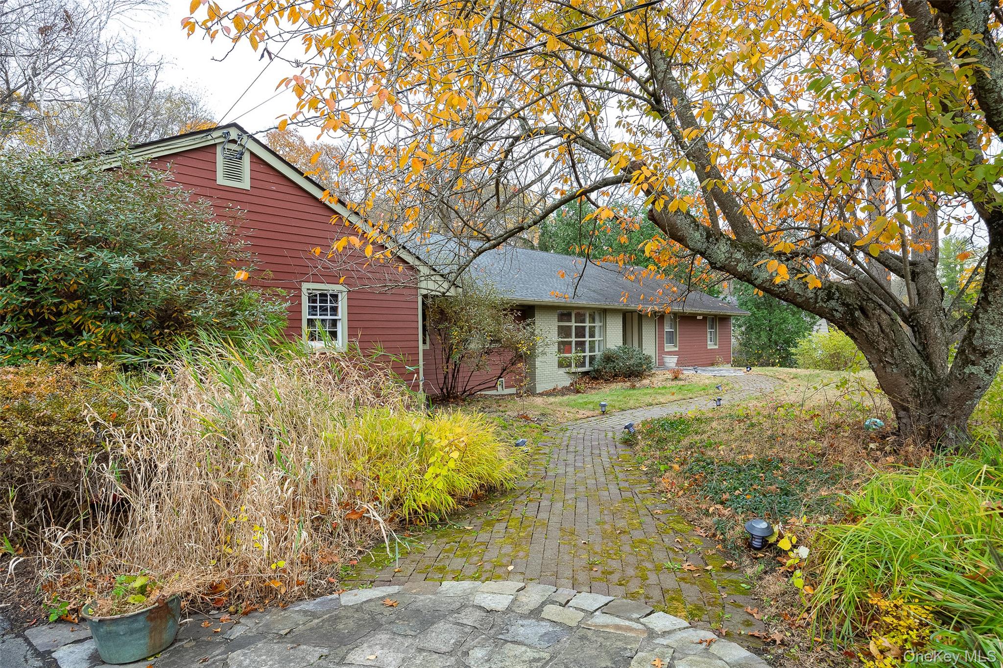 #2 photo, 21 Walnut Hill Road, Poughkeepsie , NY 12603