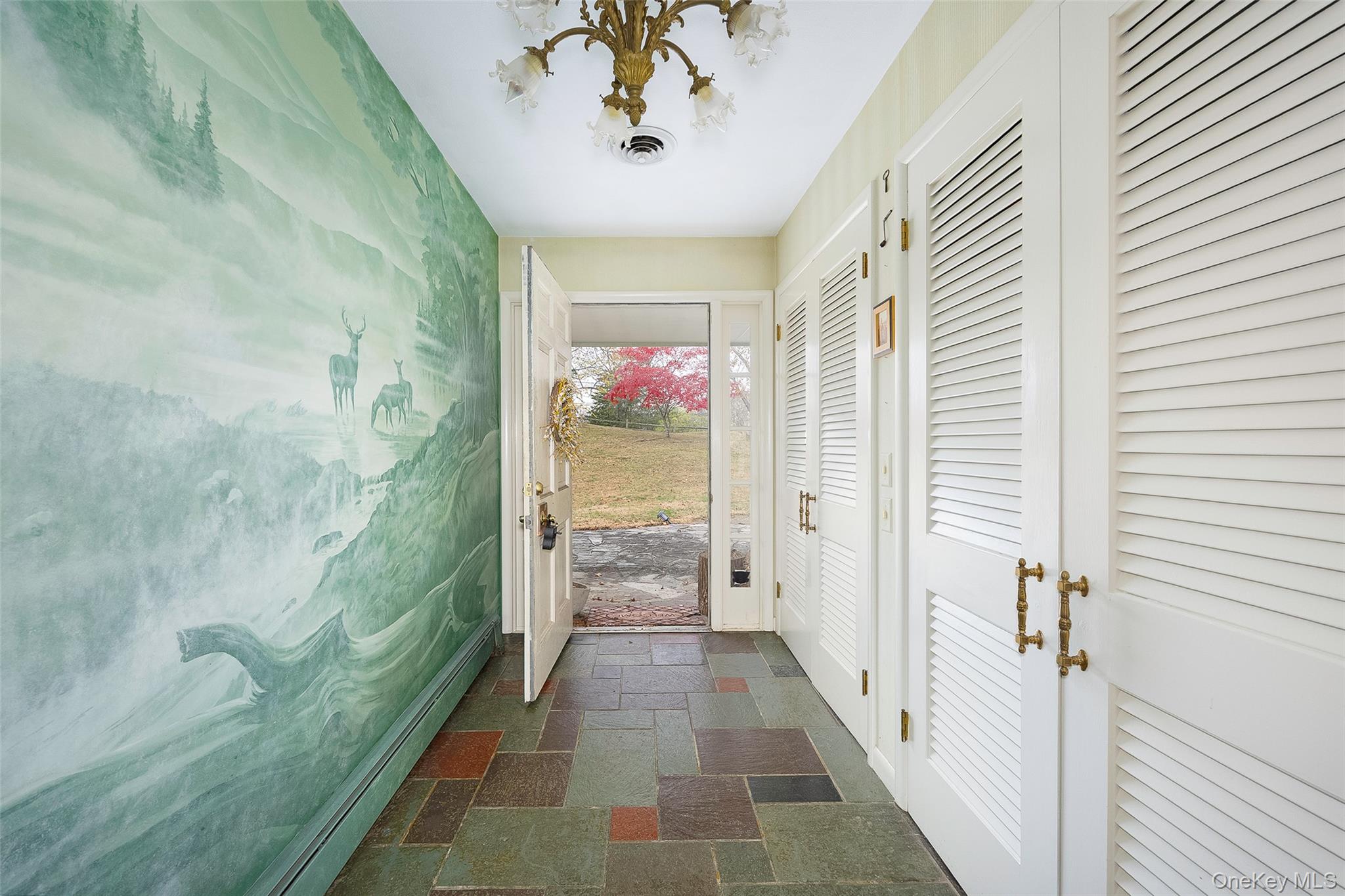 #5 photo, 21 Walnut Hill Road, Poughkeepsie , NY 12603