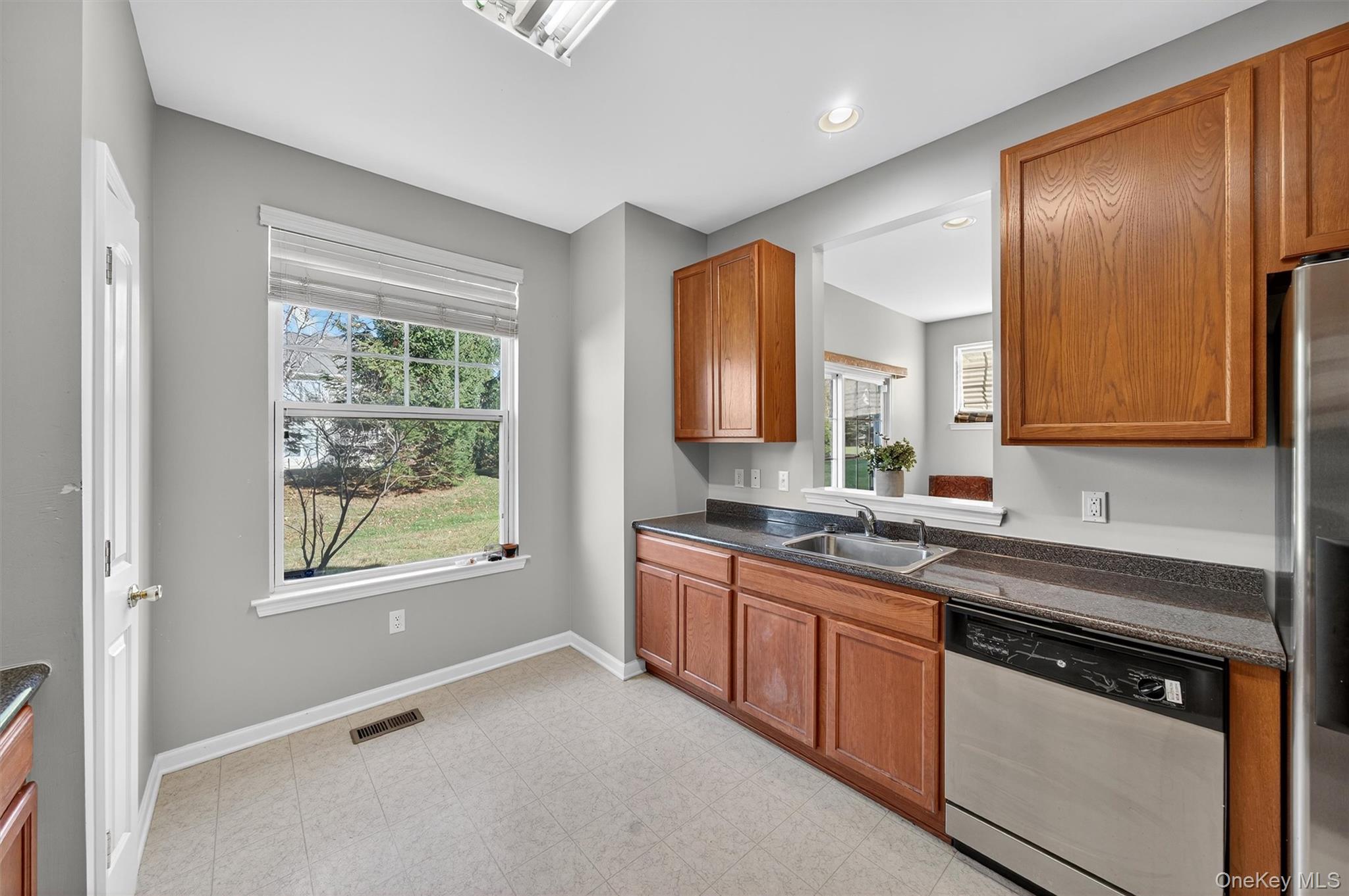 #16 photo, 5 Cobblestone Lane, Middletown , NY 10940