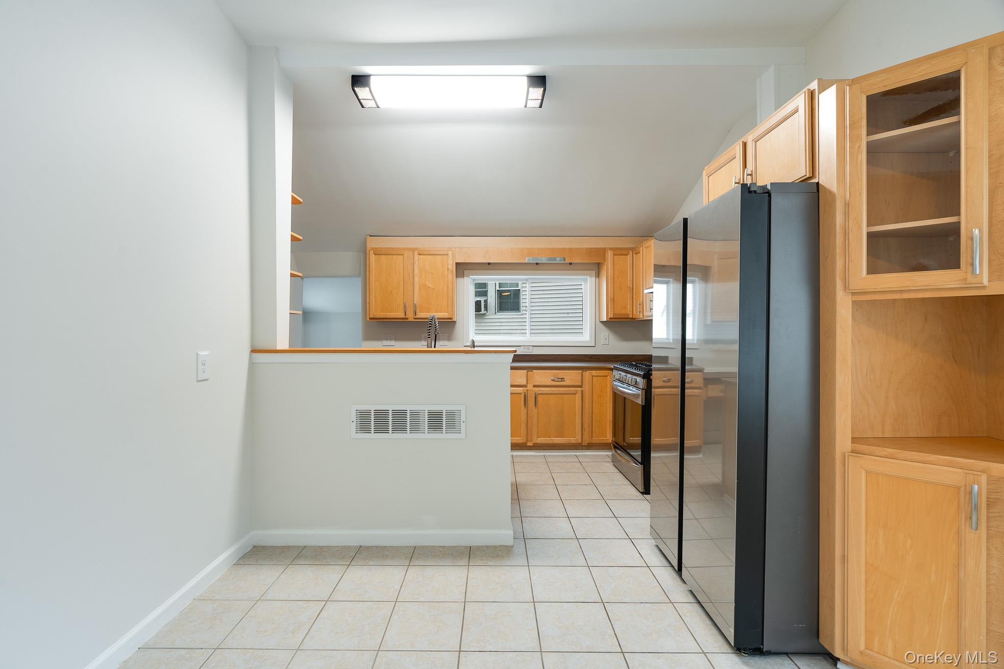 #5 photo, 7 Oak Street, Brewster , NY 10509