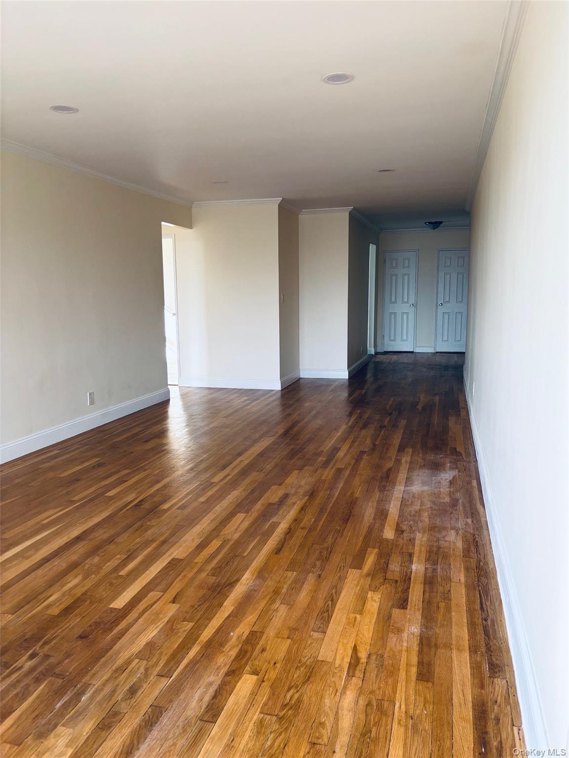 #10 photo, 1304 Midland Avenue, Yonkers , NY 10704