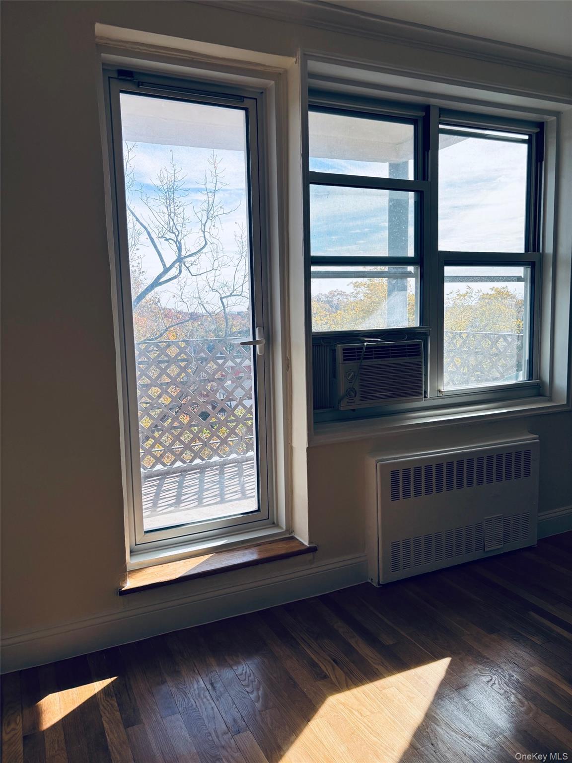 #7 photo, 1304 Midland Avenue, Yonkers , NY 10704