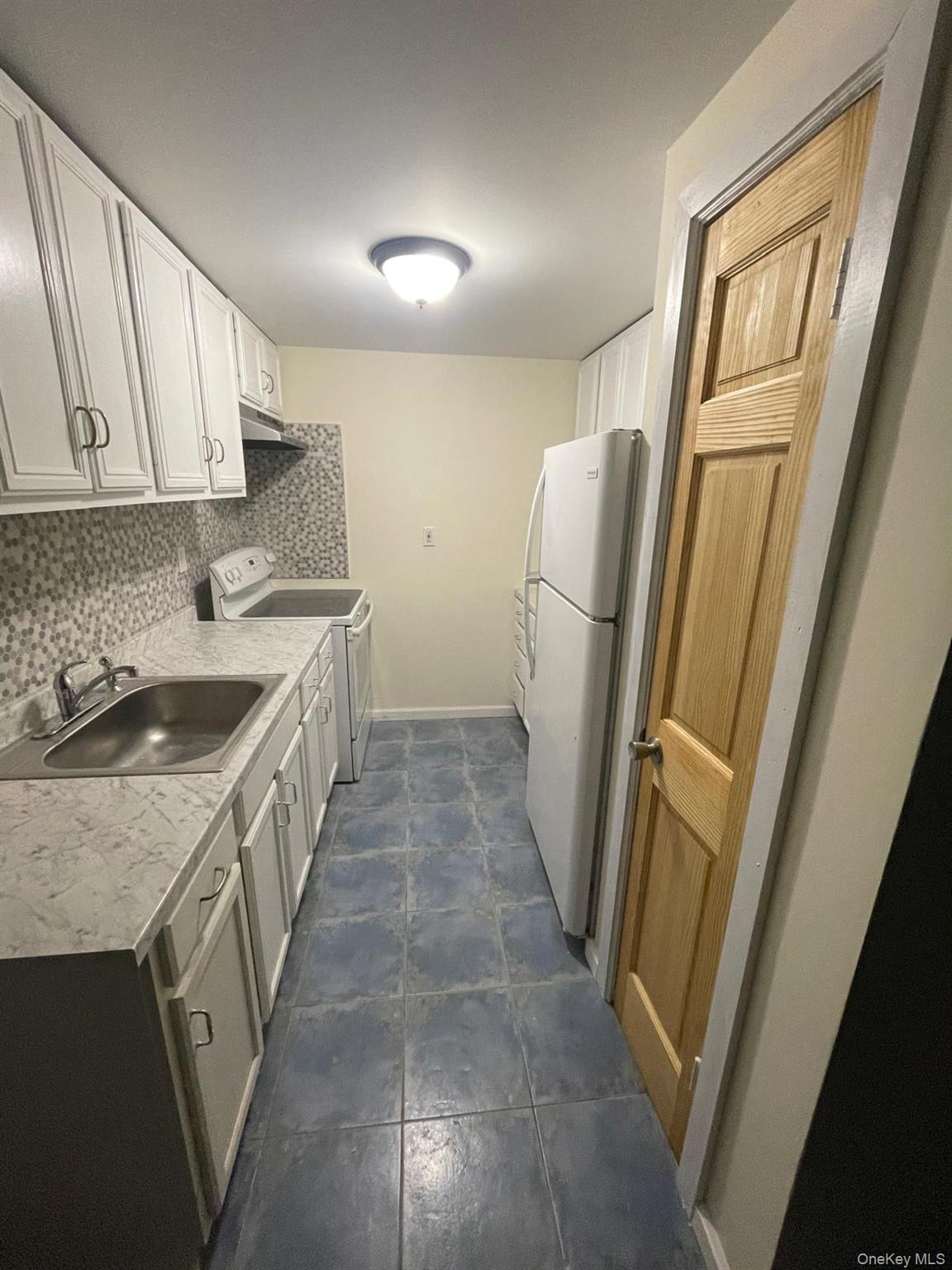 #2 photo, 115 Concord Lane, Middletown , NY 10940