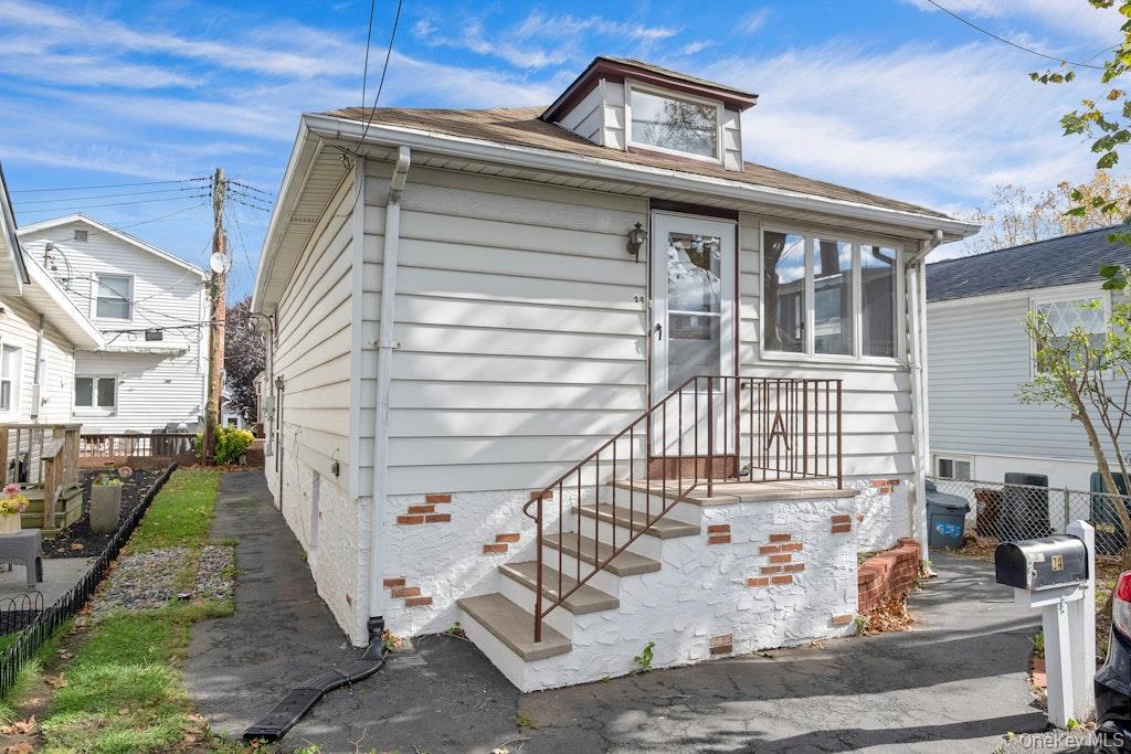 #1 photo, 24 Magnolia Place, Bronx , NY 10465