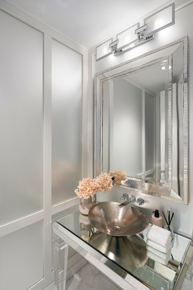 #14 photo, 20 W 53RD Street, Midtown , NY 10019