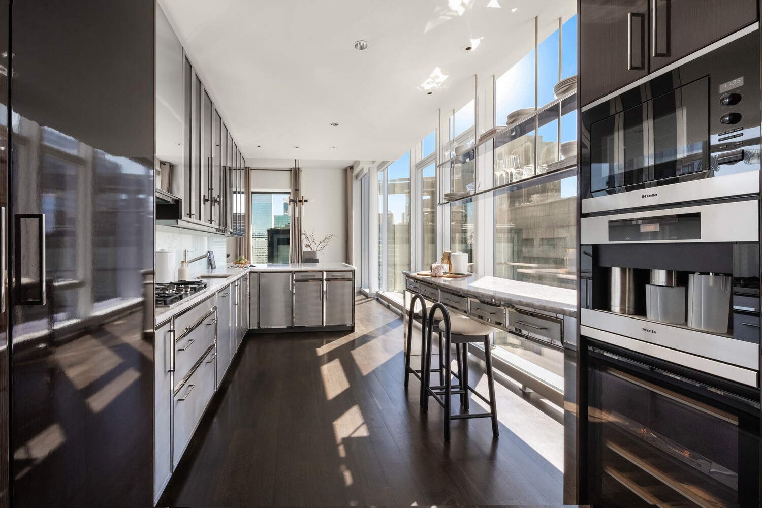 #6 photo, 20 W 53RD Street, Midtown , NY 10019