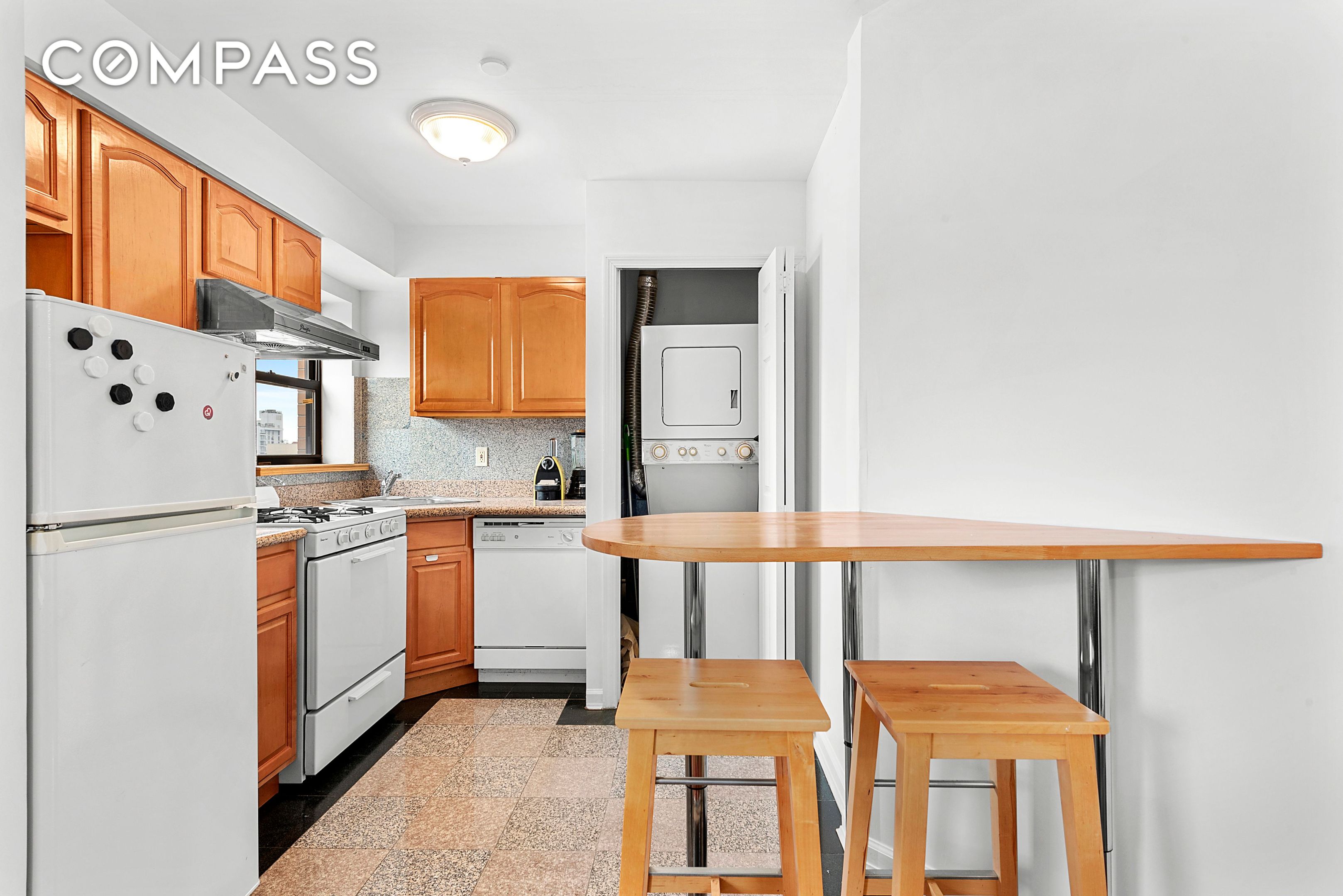 #4 photo, 62 Rivington Street, Lower East Side , NY 10002