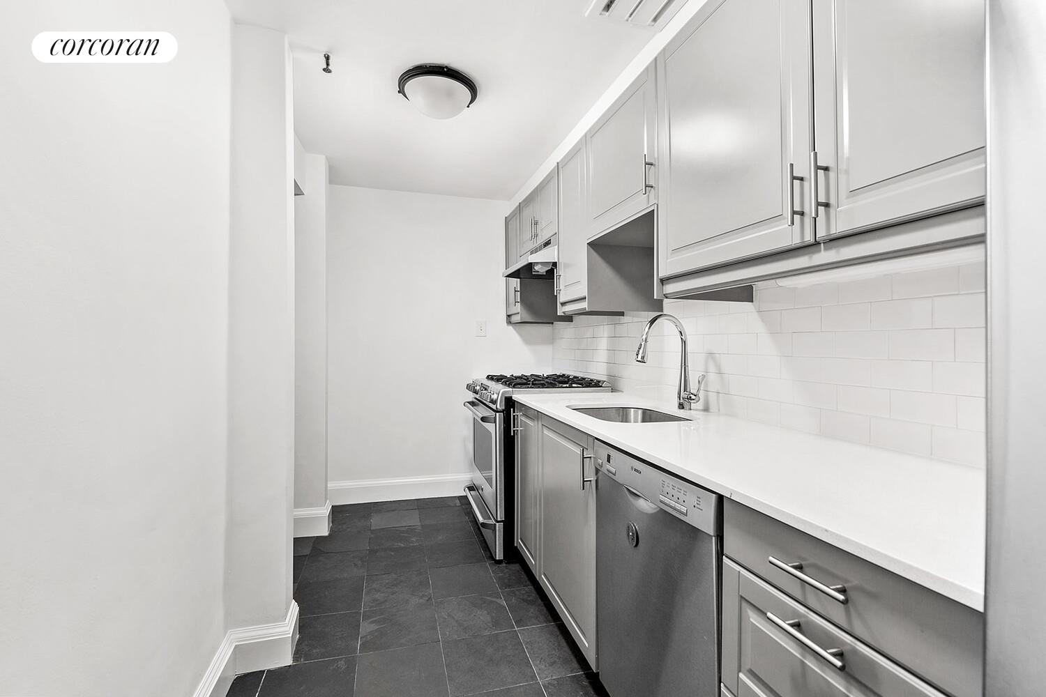 #4 photo, 163 6TH Avenue, Park Slope , NY 11217