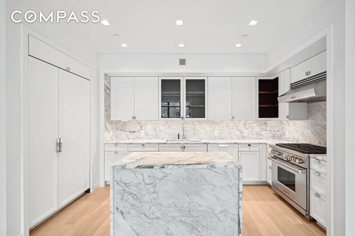 #5 photo, 269 W 87th Street, Upper West Side , NY 10024