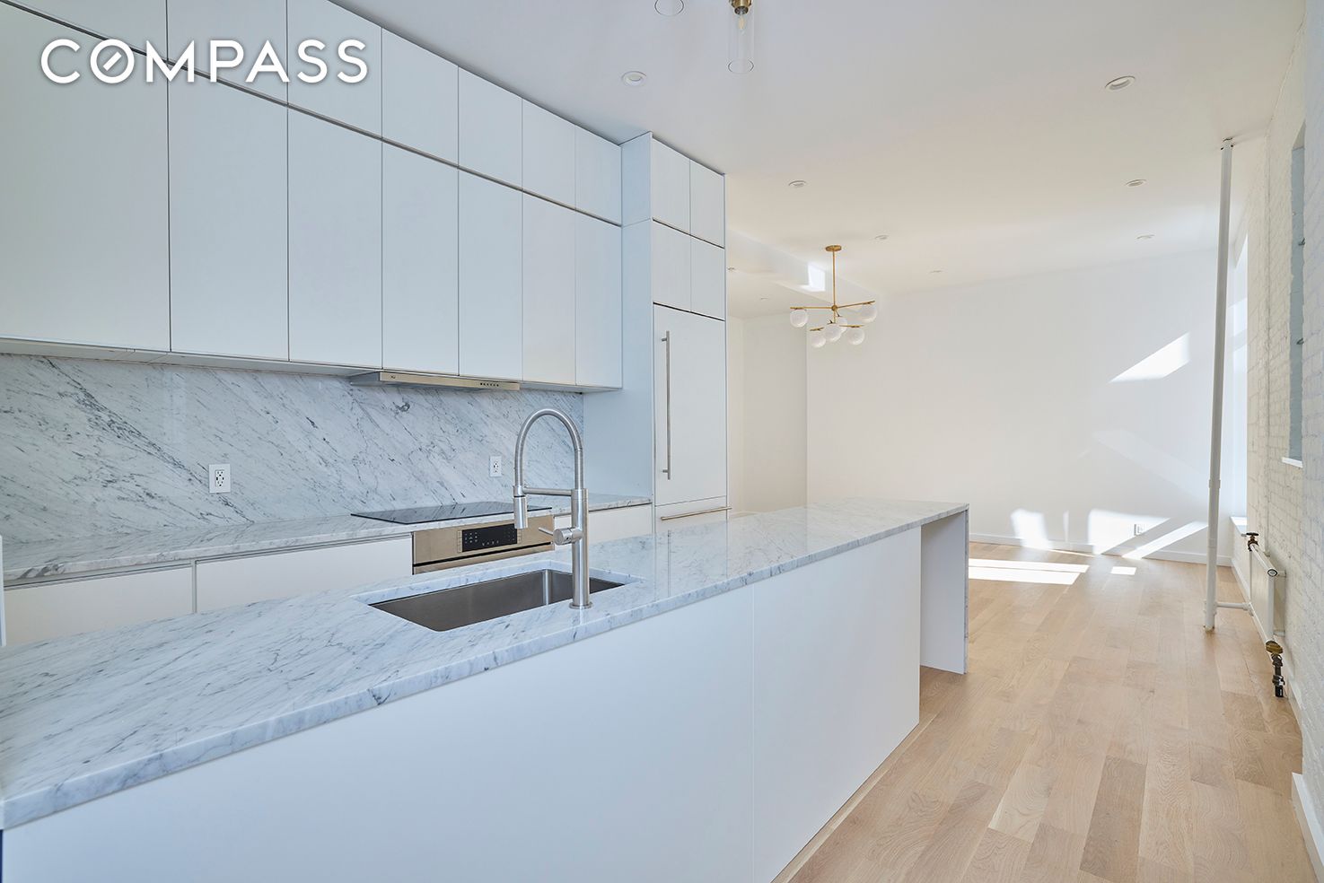 #12 photo, 23 E 10th Street, Greenwich Village , NY 10003