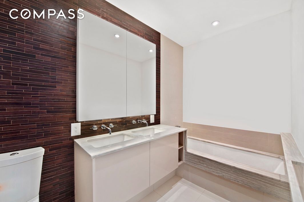 #11 photo, 2 Northside Piers, Williamsburg , NY 11249