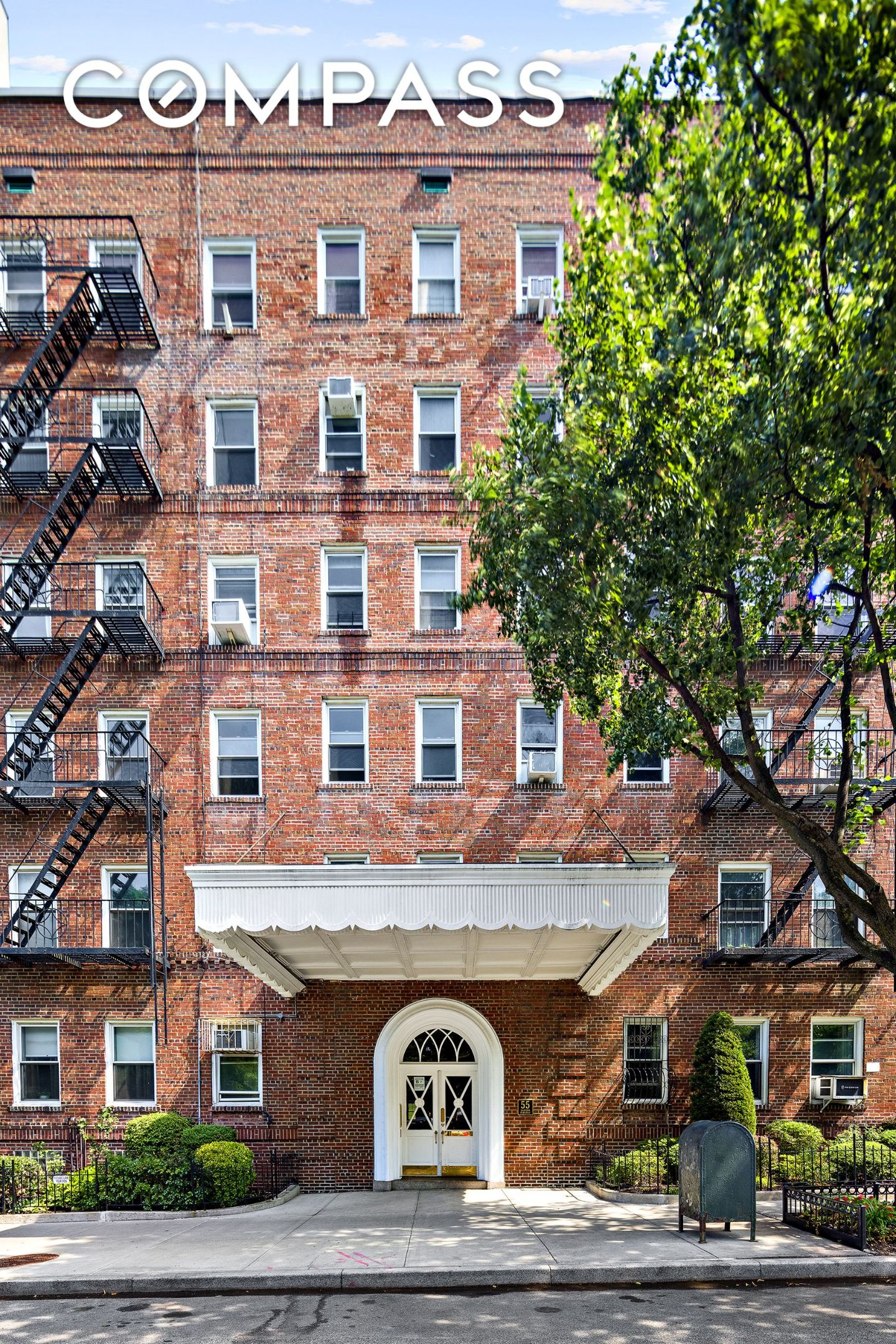 #8 photo, 55 Eastern Parkway, Prospect Heights , NY 11238