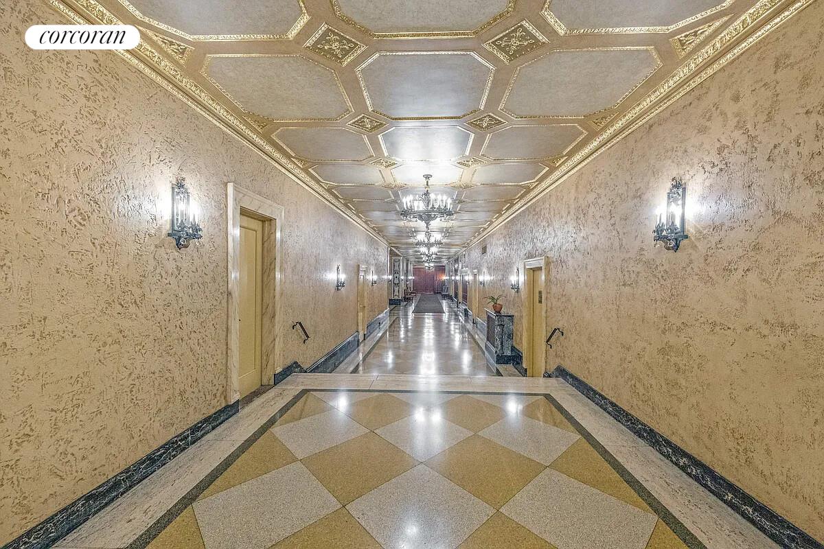 #10 photo, 24 5TH Avenue, Greenwich Village , NY 10011