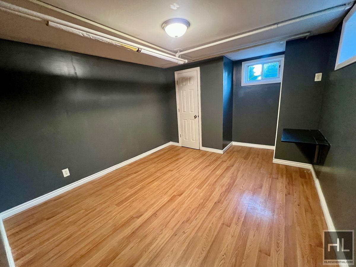 #10 photo, 1339 E 91st Street, Canarsie , NY 11236