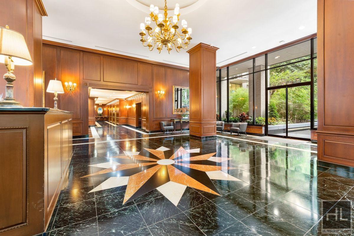 #2 photo, 220 E 65th Street, Upper East Side , NY 10065