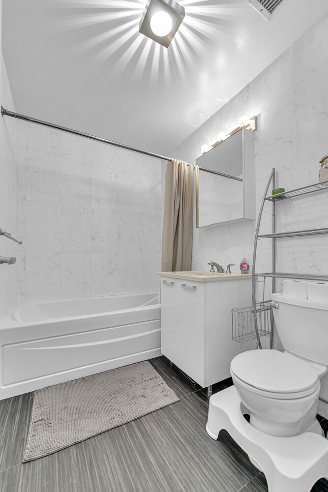 #9 photo, 353 E 104TH Street, East Harlem , NY 10029