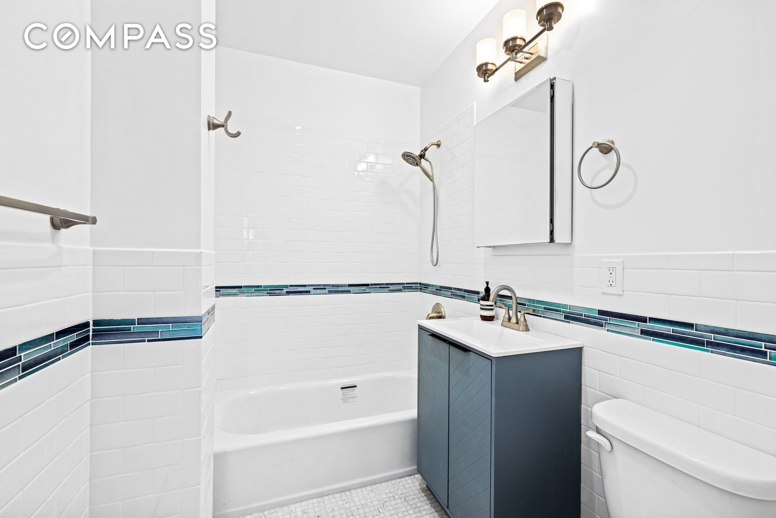 #10 photo, 418 St Johns Place, Prospect Heights , NY 11238