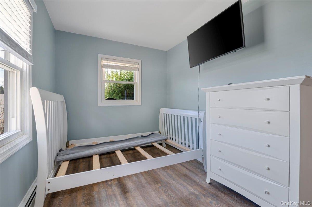 #6 photo, 126 Swan Lane, Levittown , NY 11756