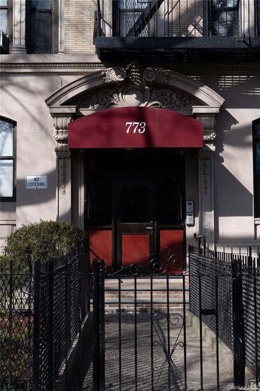 #8 photo, 773 Eastern Parkway, Brooklyn , NY 11213