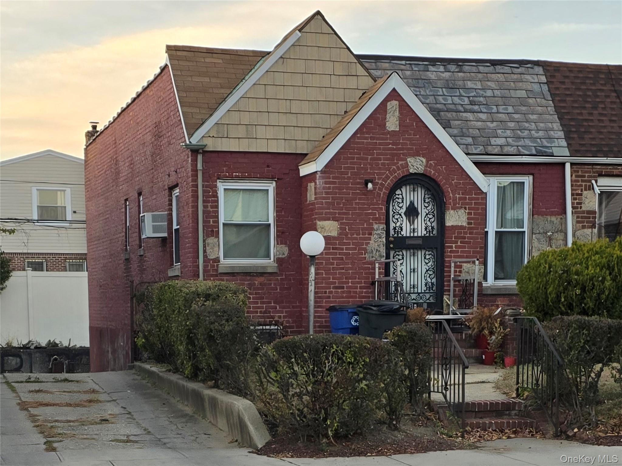 #1 photo, 183-67 Dunlop Avenue, Saint Albans , NY 11412