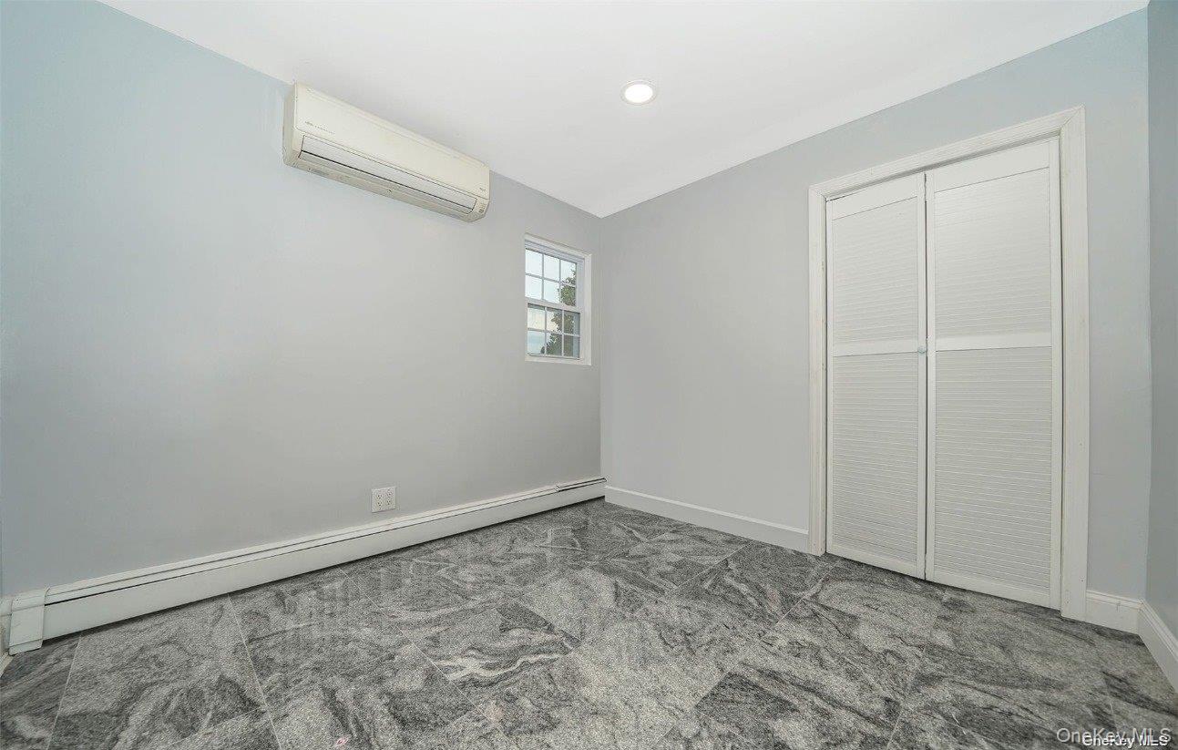 #4 photo, 1471 Rosser Avenue, Elmont , NY 11003