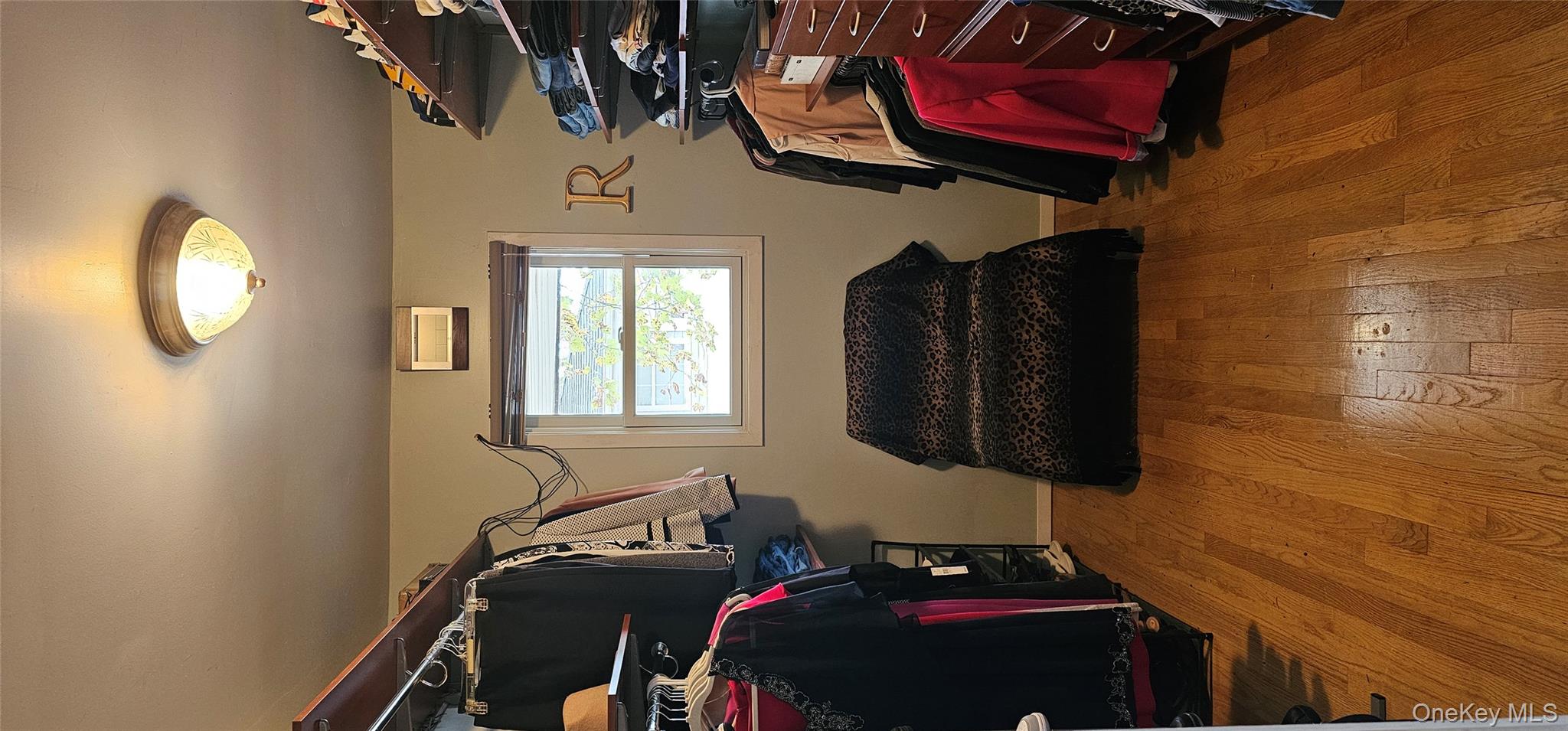 #7 photo, 20 Sugarwood Lane, Commack , NY 11725