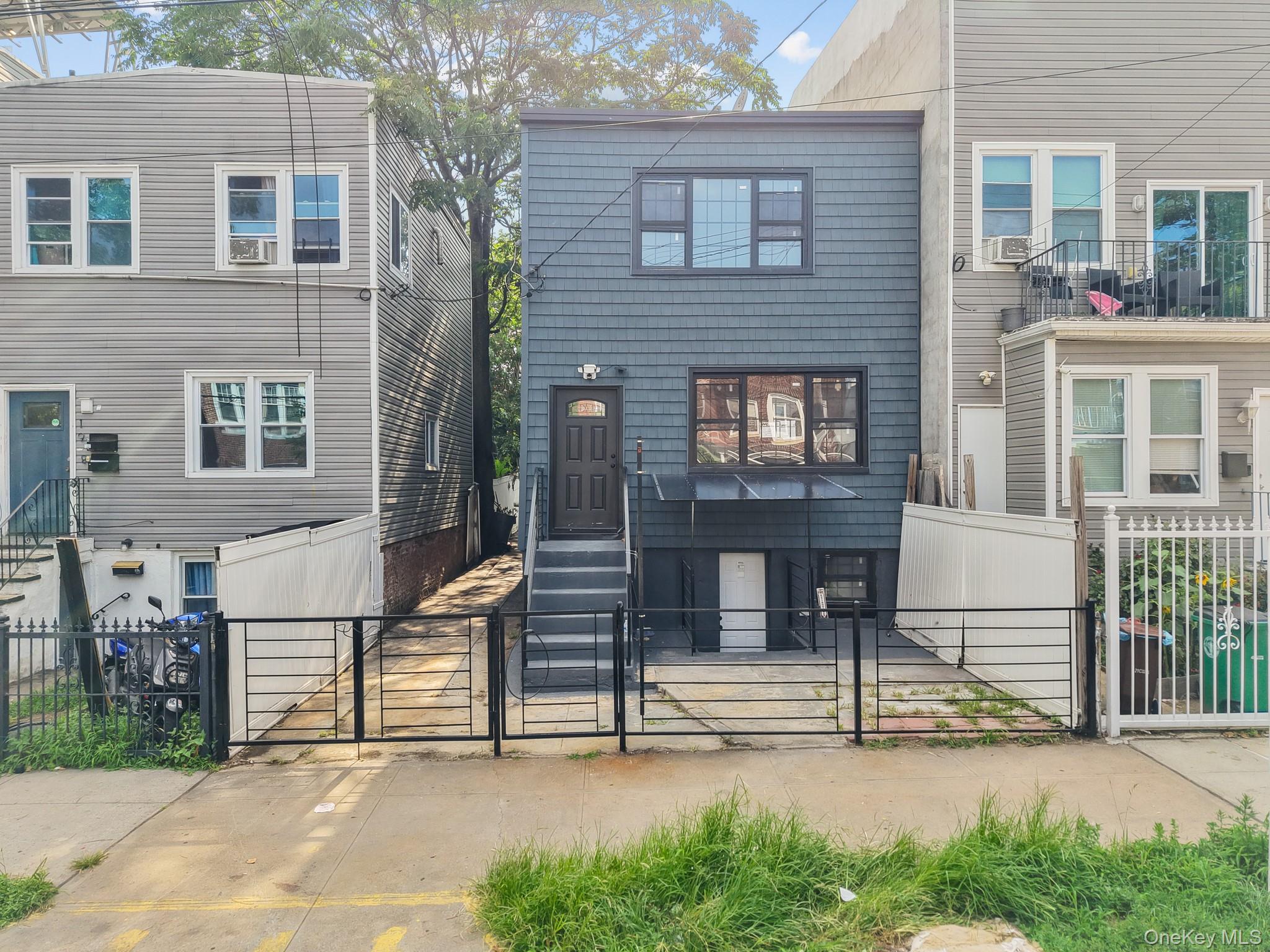 #14 photo, 196 Shepherd Avenue, Brooklyn , NY 11208