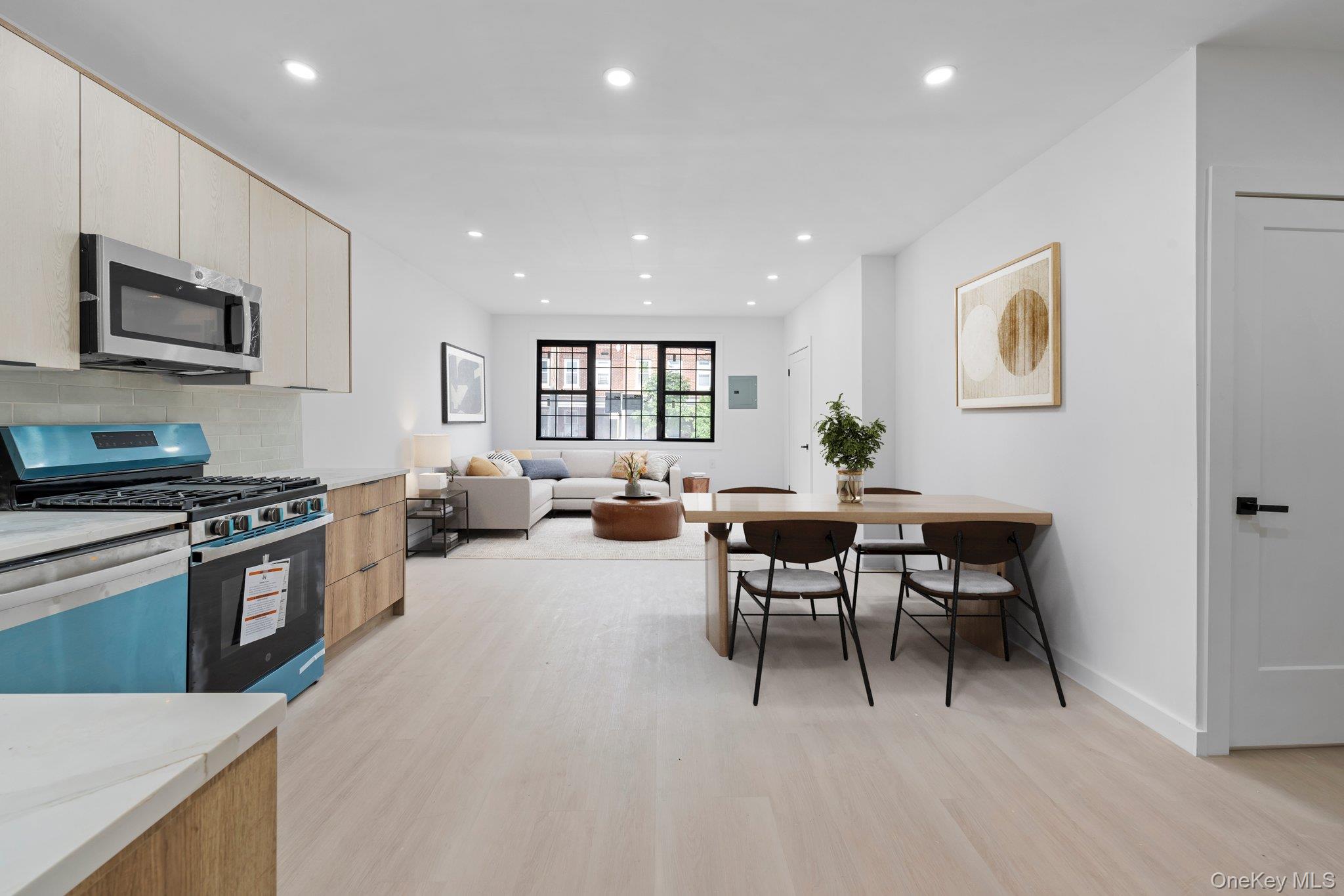 #4 photo, 196 Shepherd Avenue, Brooklyn , NY 11208