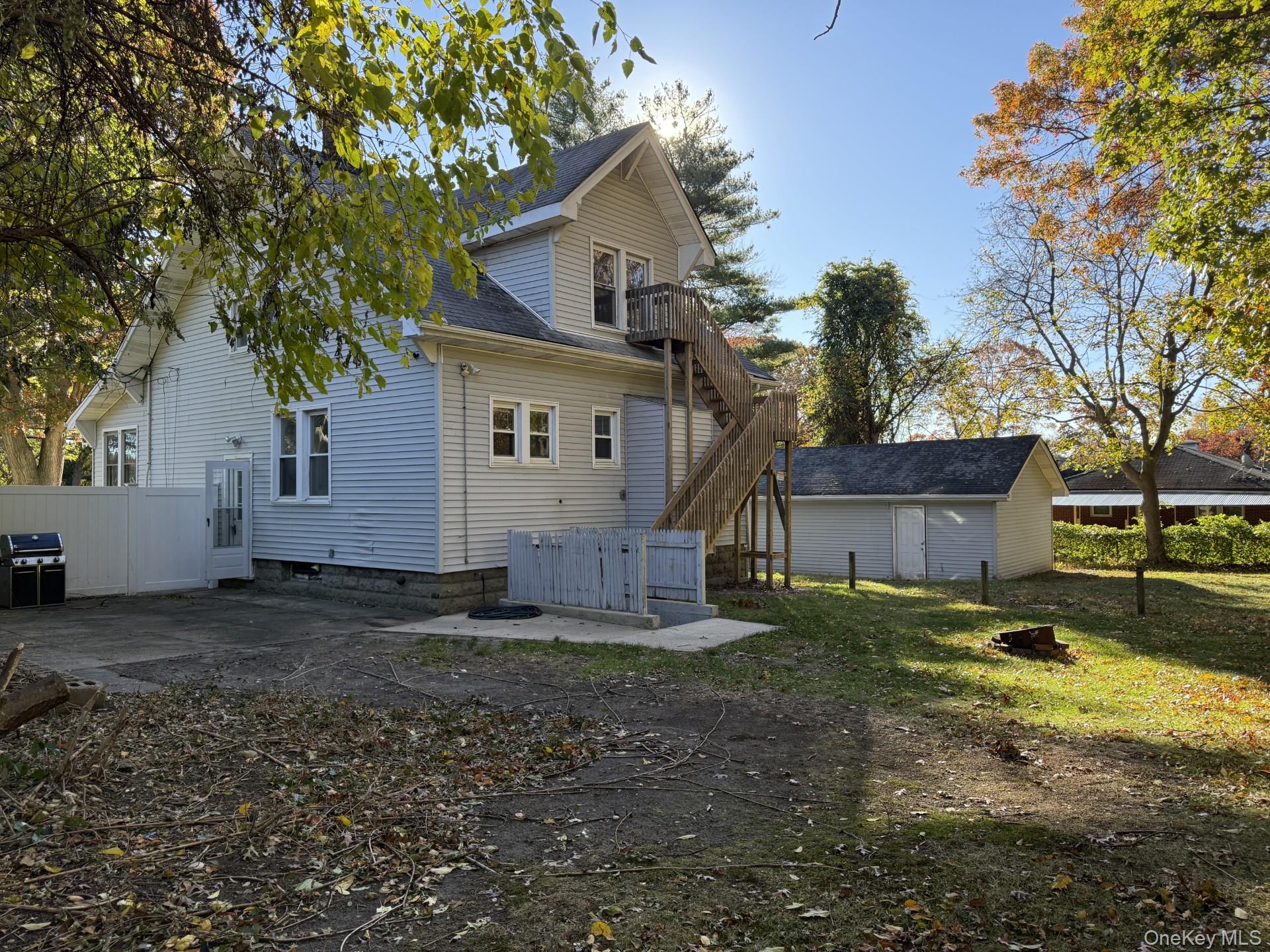 #12 photo, 2760 Locust Avenue, Ronkonkoma , NY 11779