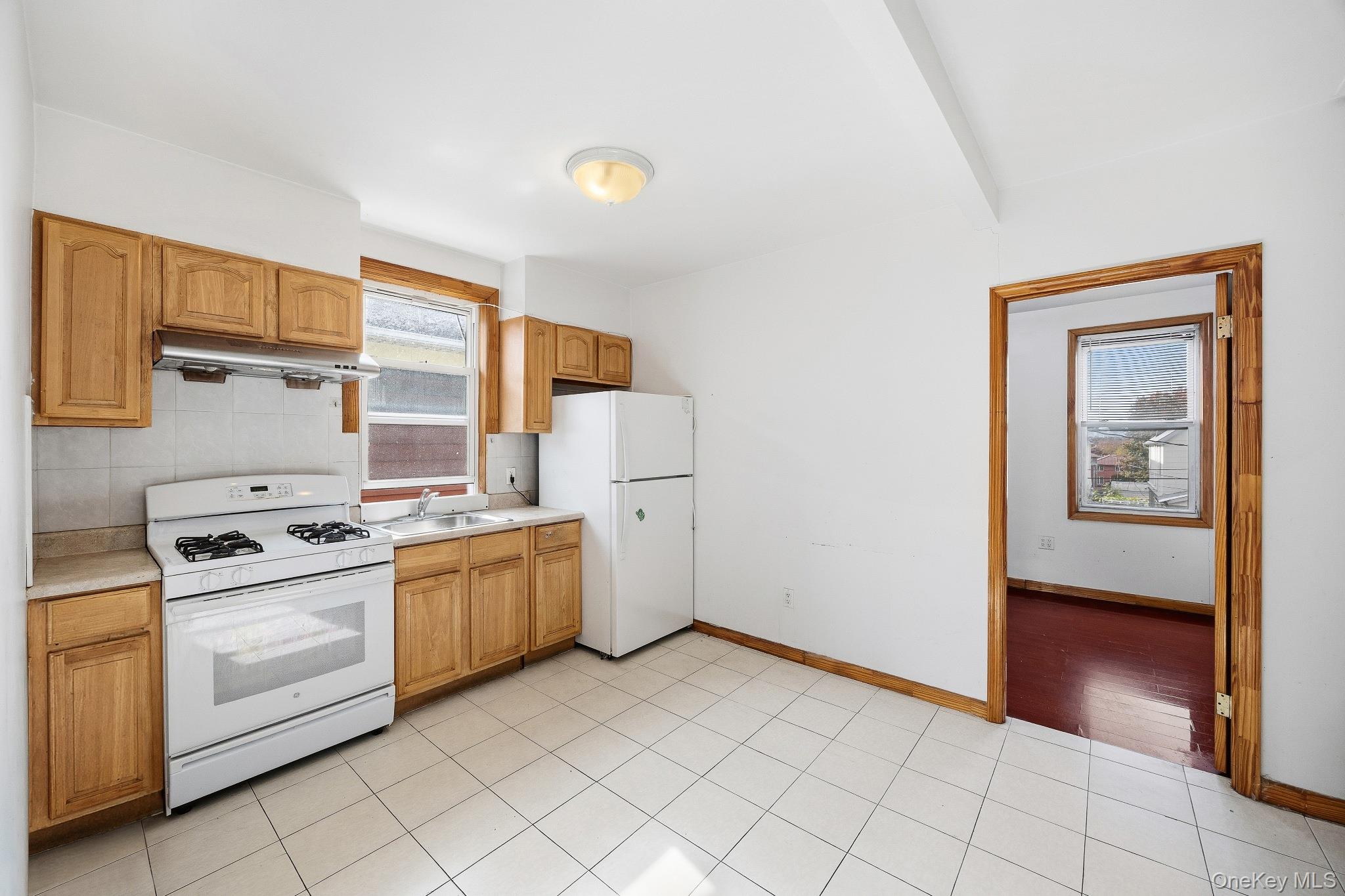 #11 photo, 5739 134th Street, Flushing , NY 11355